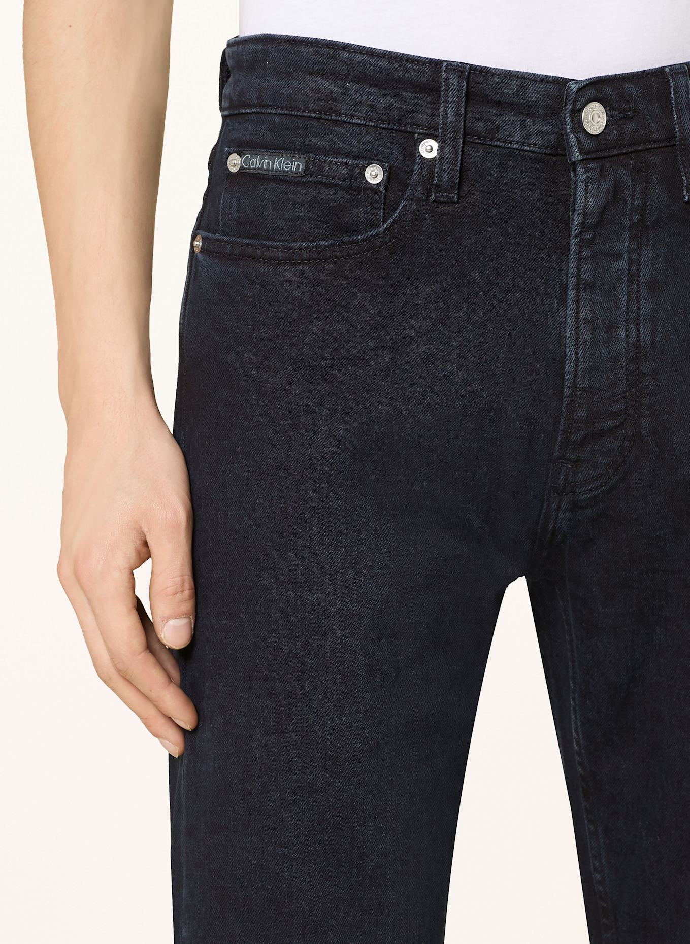 Calvin Klein Jeans Standard straight fit jeans in 1bj denim dark