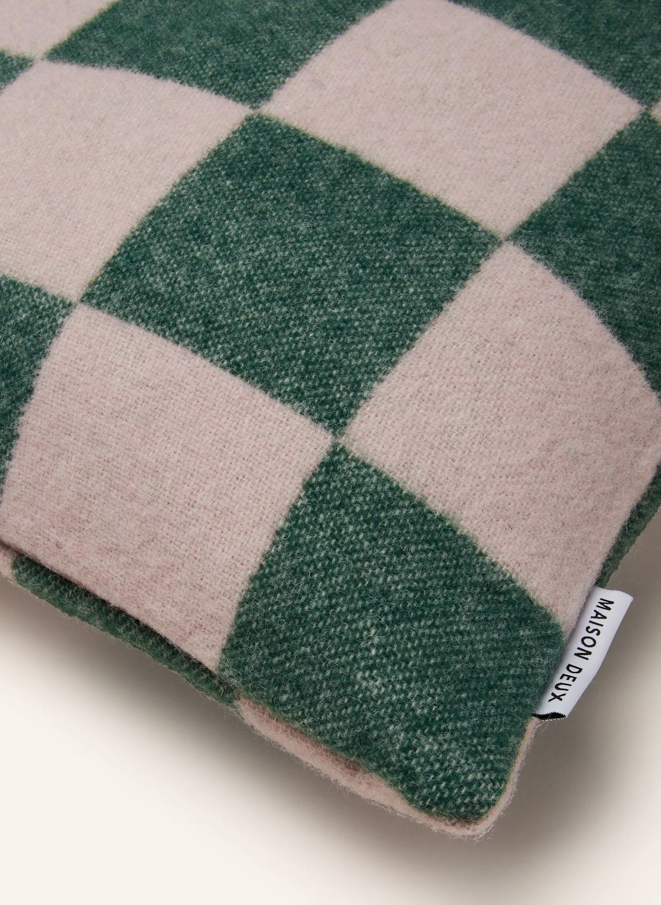 MAISON DEUX Dekokissenhülle CHECKERBOARD: HELLROSA/ GRÜN