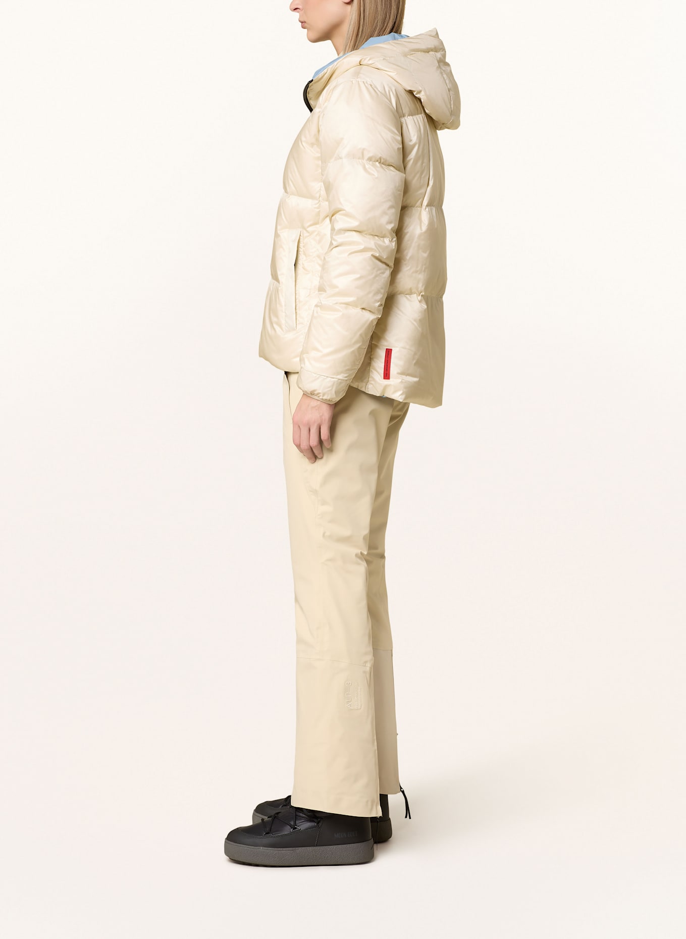 THE MOUNTAIN STUDIO Daunen-Skijacke: HELLBLAU / BEIGE