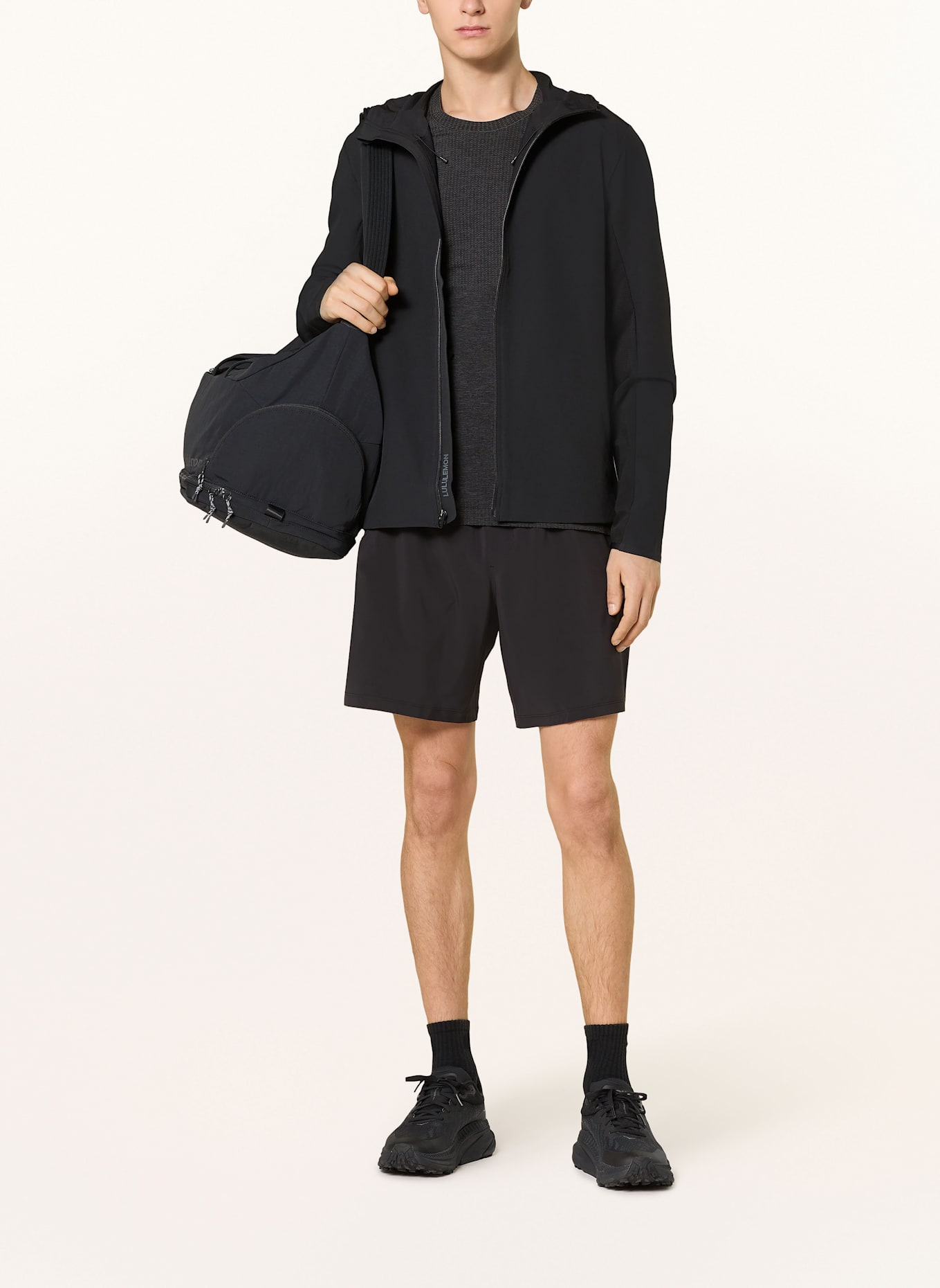 lululemon Trainingsjacke WARP LIGHT: SCHWARZ