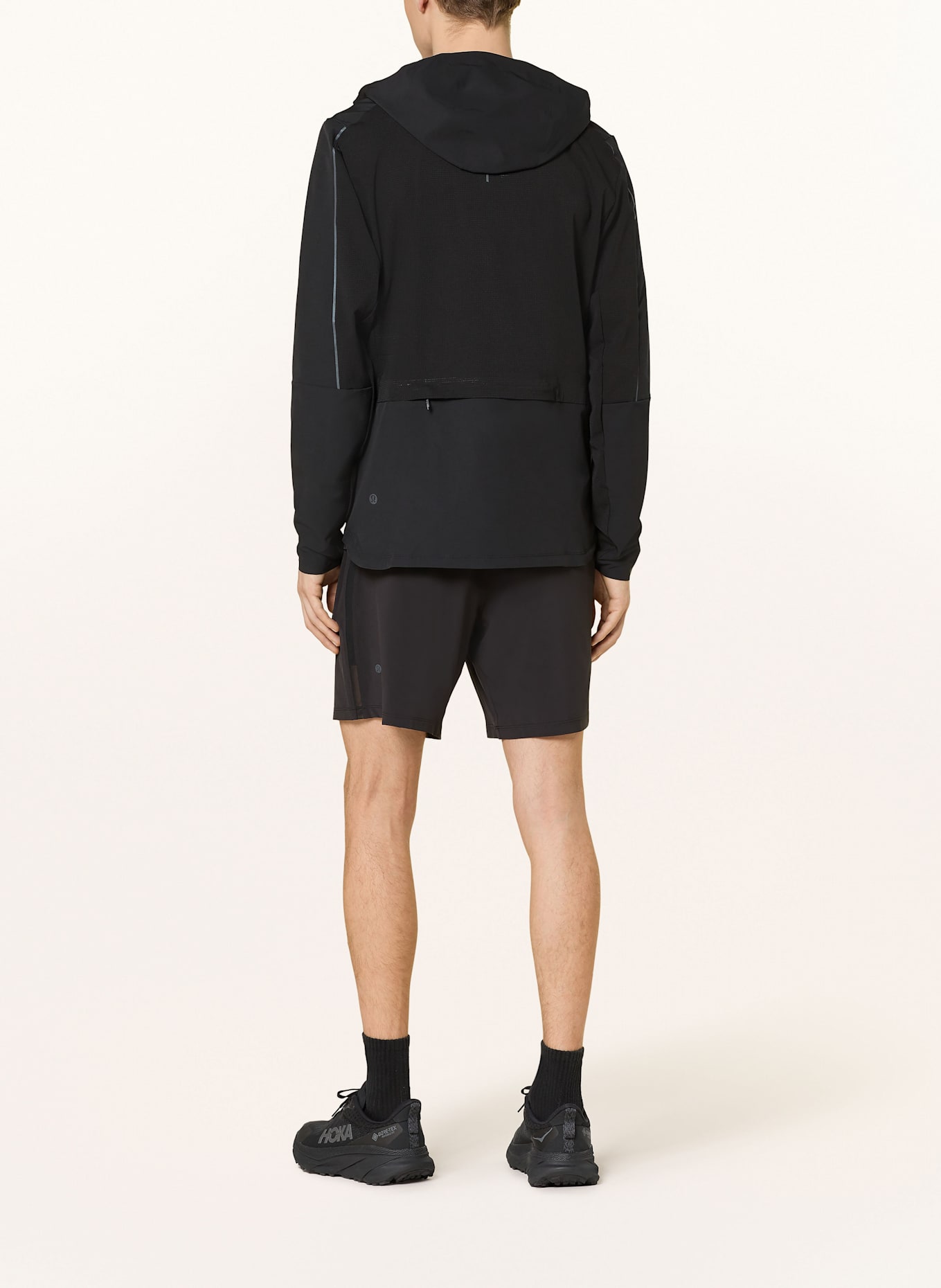lululemon Trainingsjacke WARP LIGHT: SCHWARZ