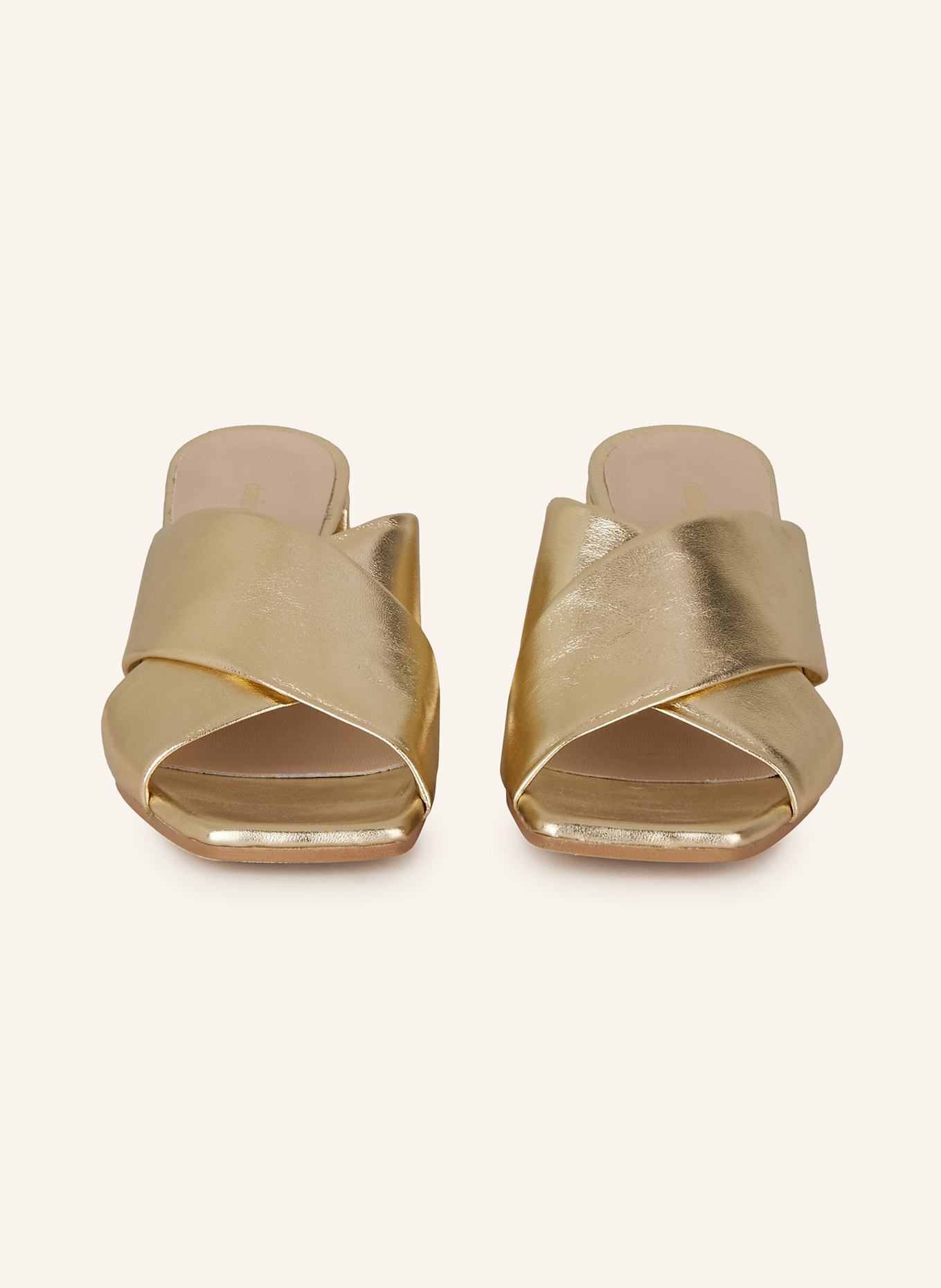 darling harbour Mules: GOLD