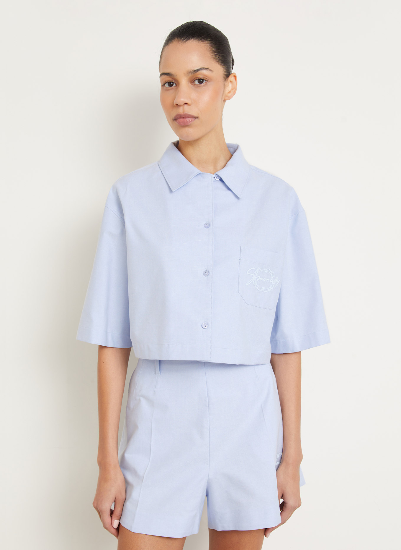 GIVENCHY Cropped shirt blouse in light blue