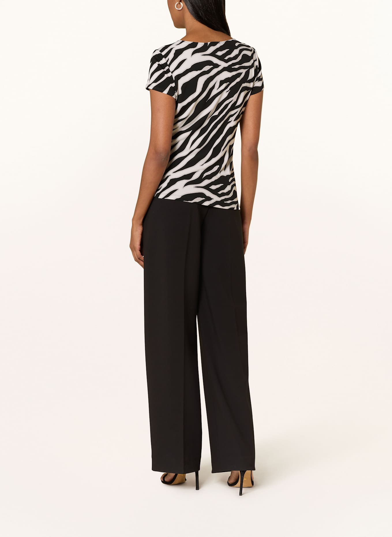 Joseph Ribkoff T-shirt z wycięciami: BEŻOWY / CZARNY