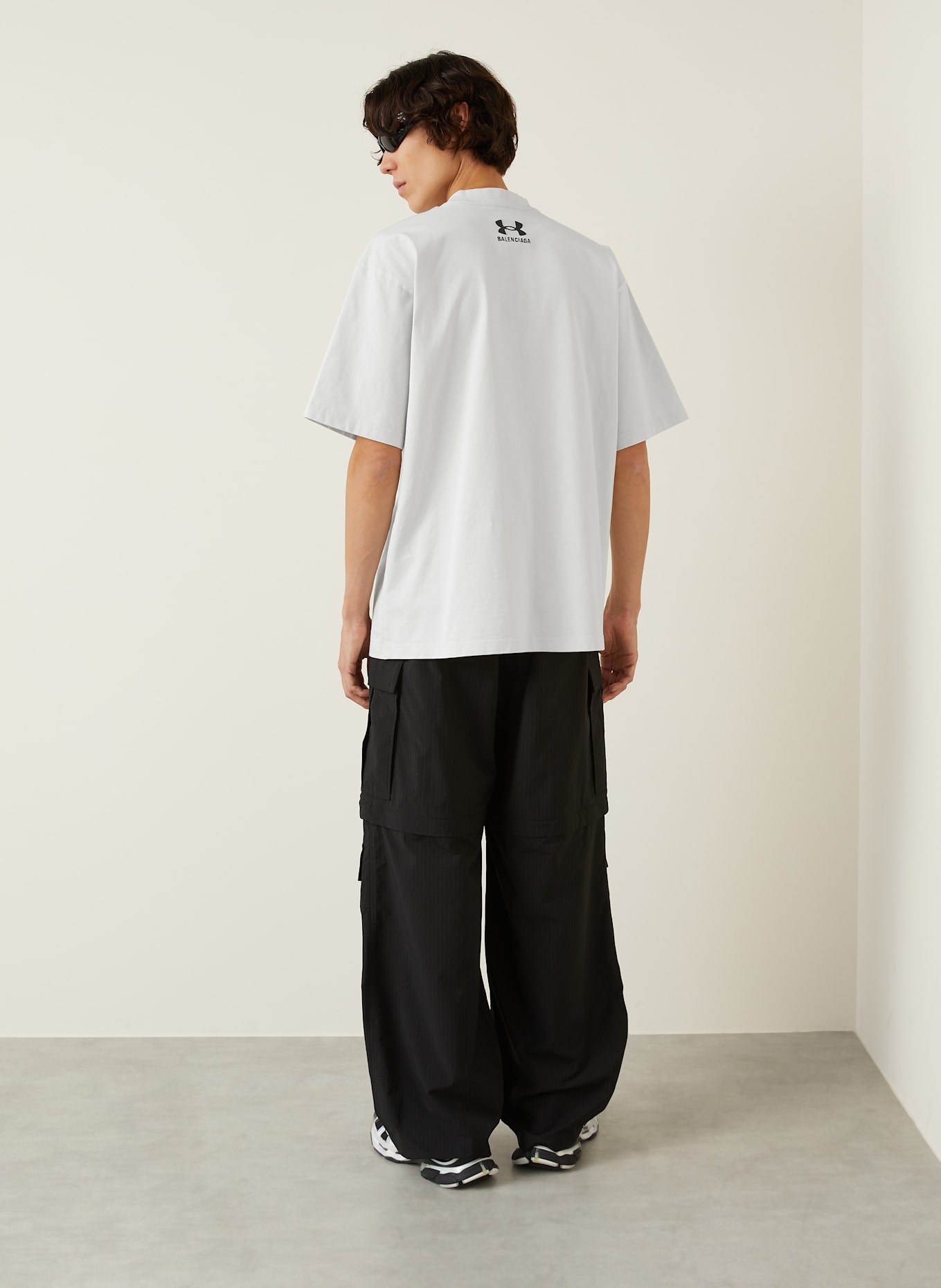 BALENCIAGA T-Shirt: HELLGRAU