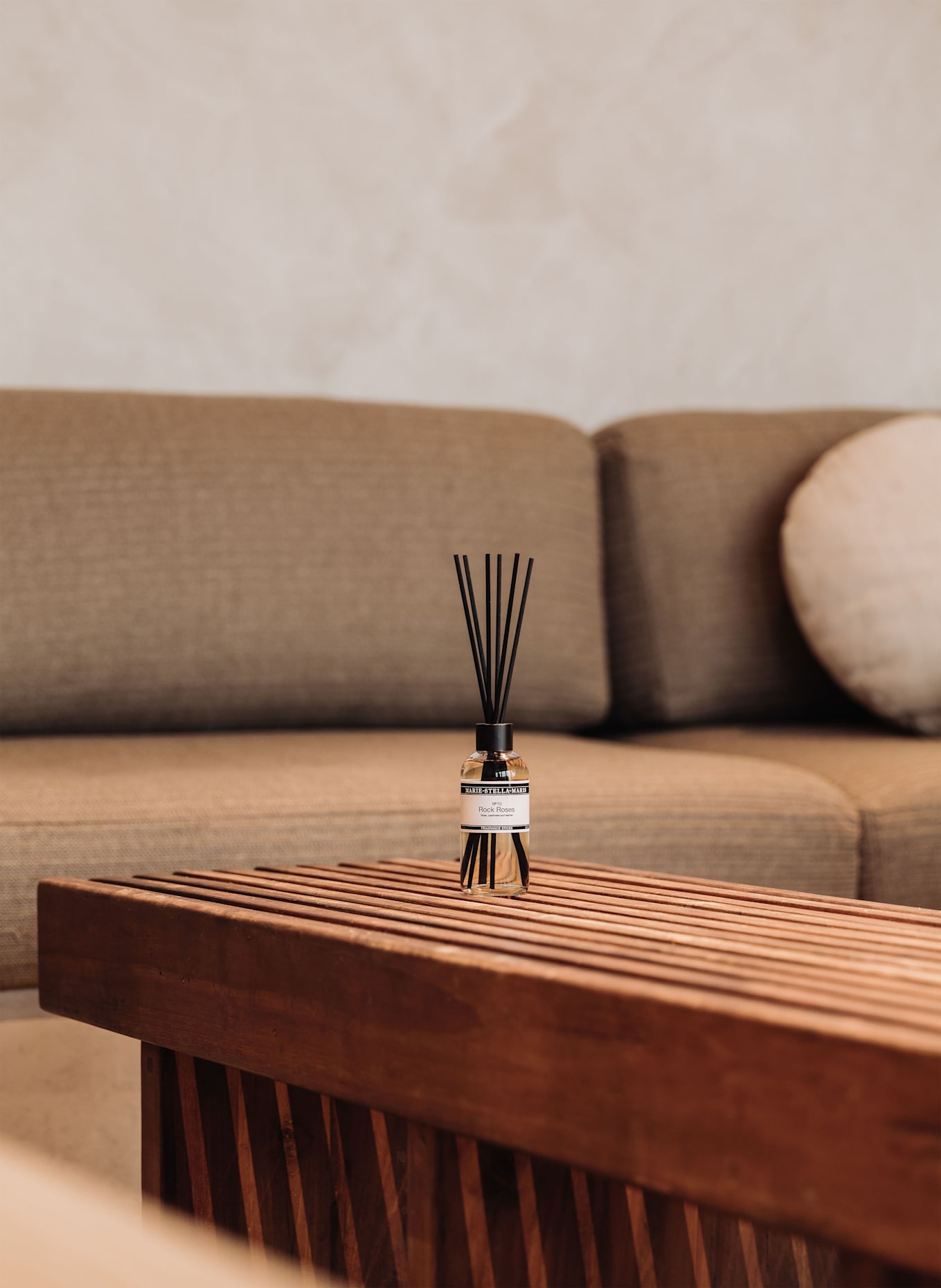 MARIE-STELLA-MARIS Pokojová vůně ROCK ROSES: BÍLÁ / ČERNÁ