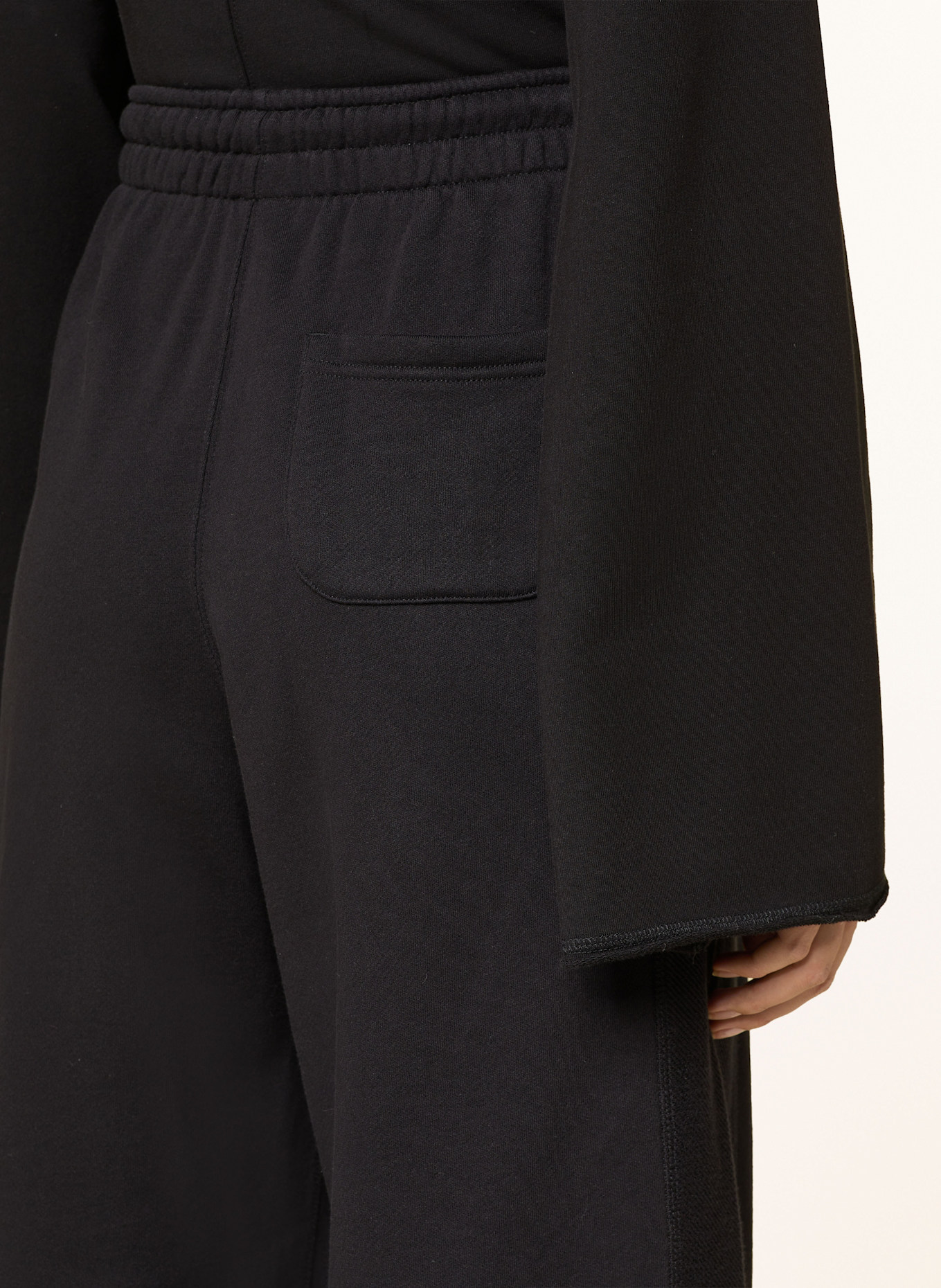 10DAYS Sweatpants: BLACK