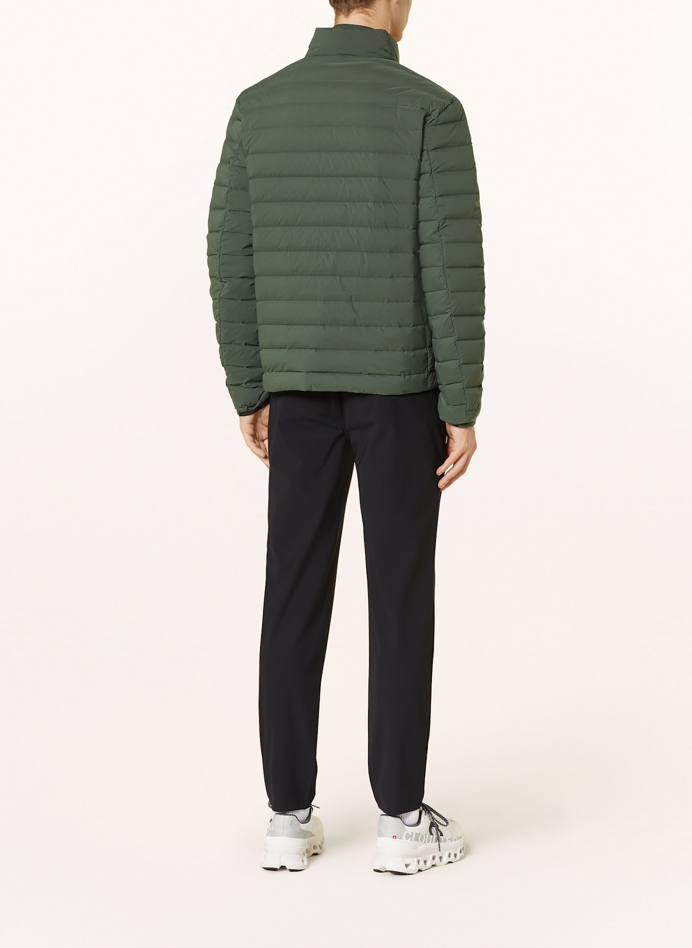 vuori Funkční bunda STEADFAST: TMAVĚ ZELENÁ