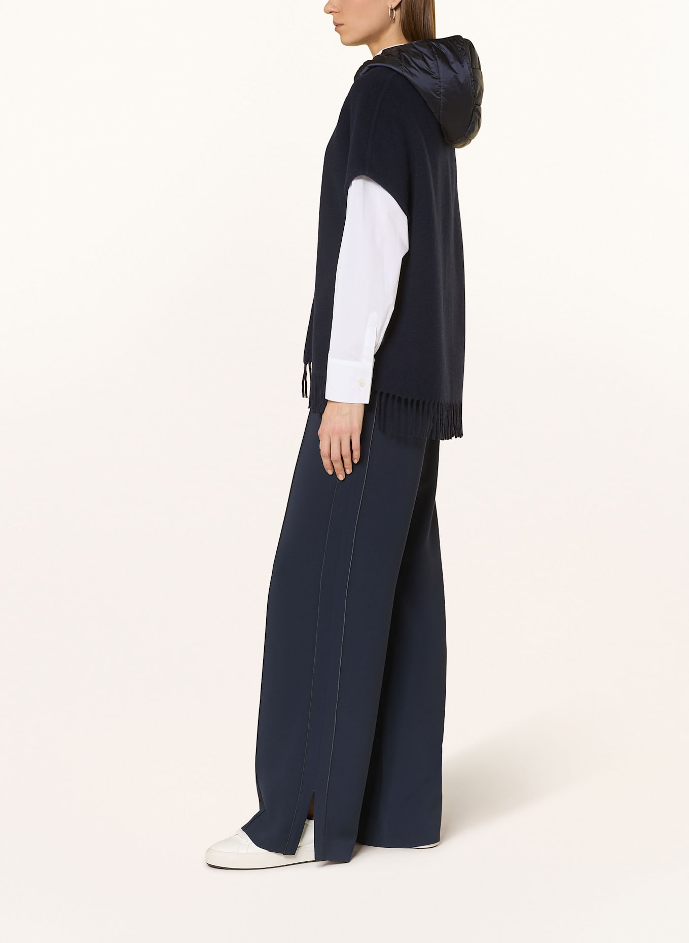 BOGNER Cape NILLA: DUNKELBLAU
