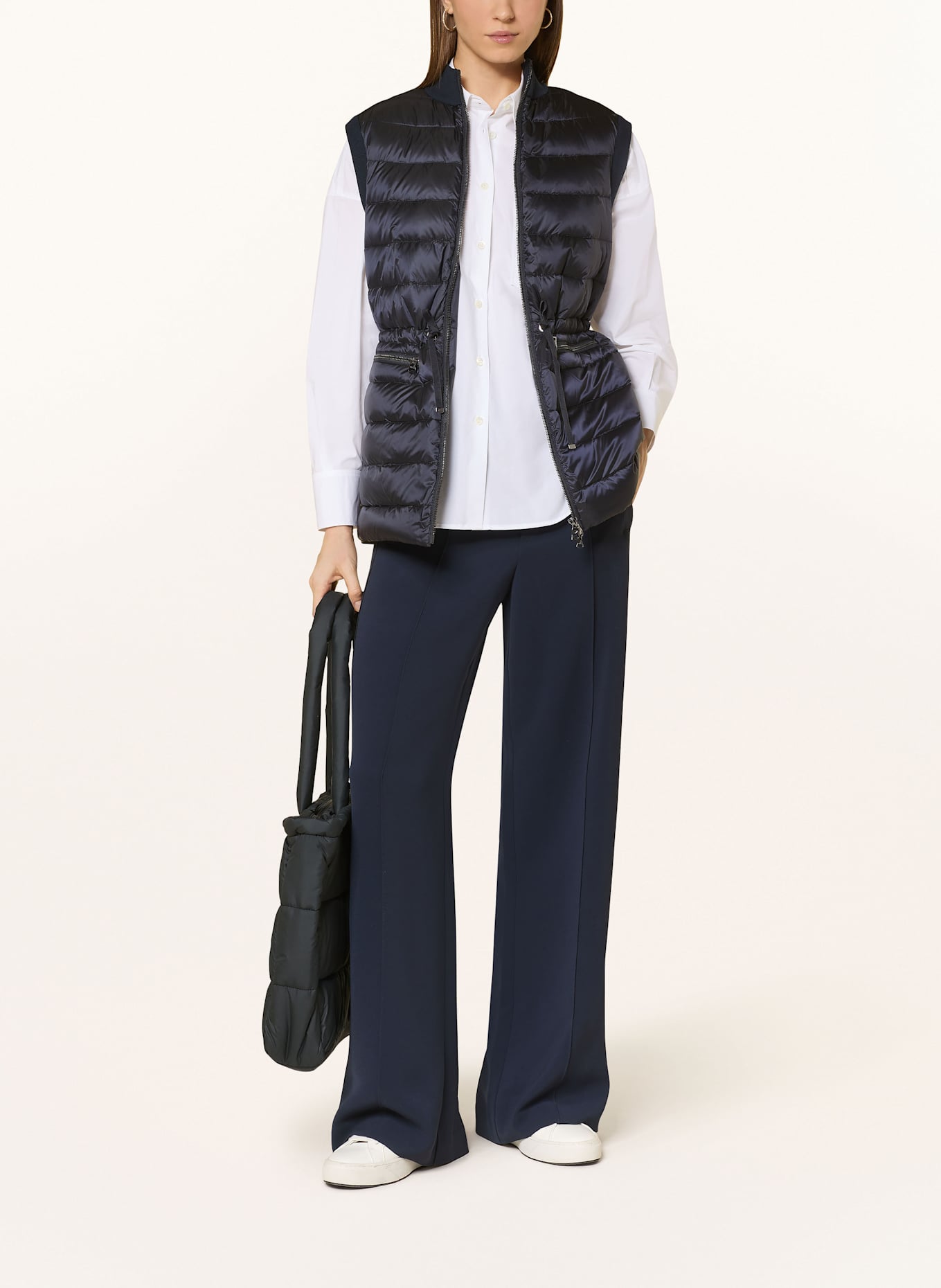 BOGNER Daunenweste ARINA im Materialmix: DUNKELBLAU