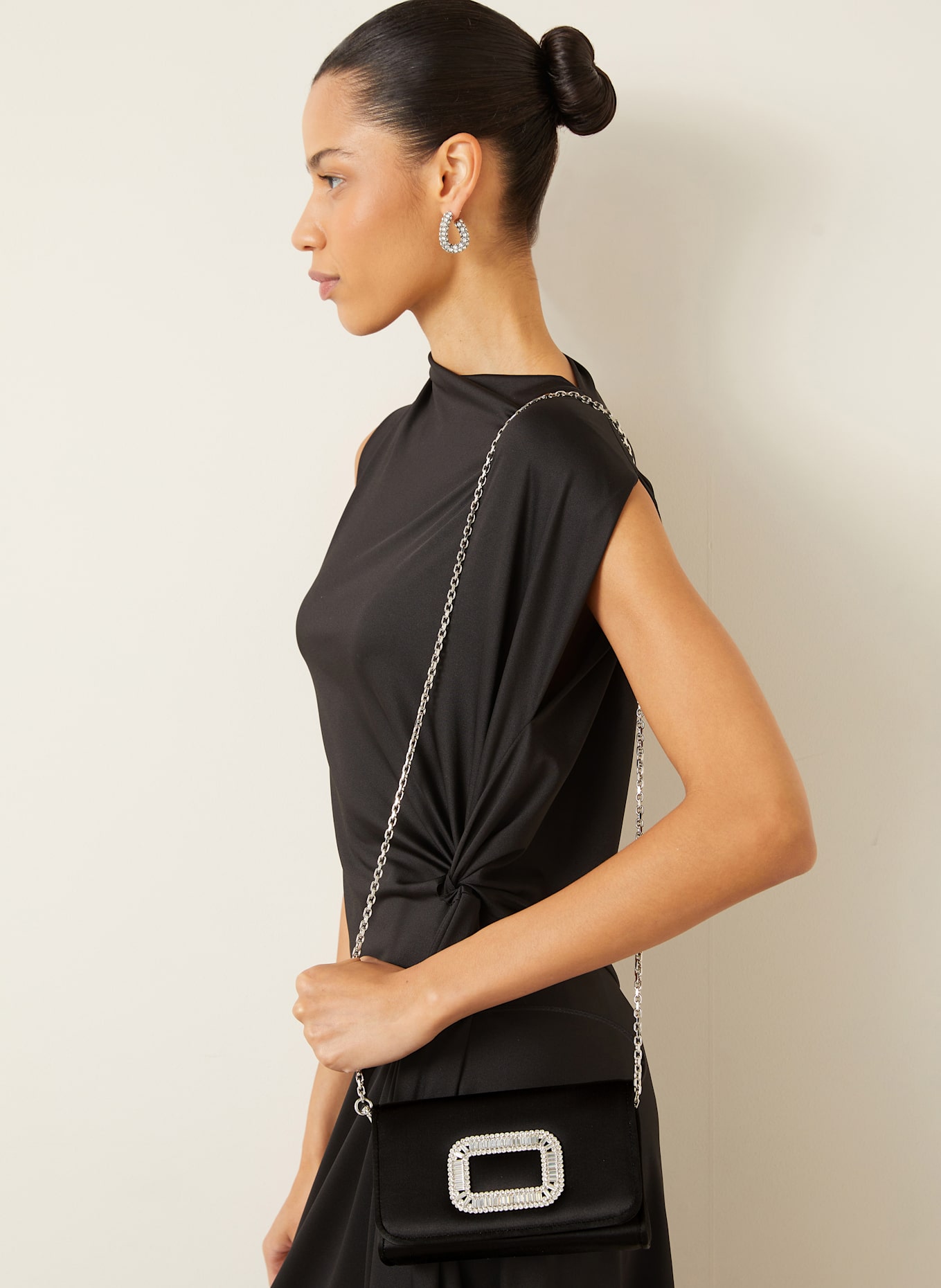 Roger Vivier Micro Bag PILGRIM: SCHWARZ