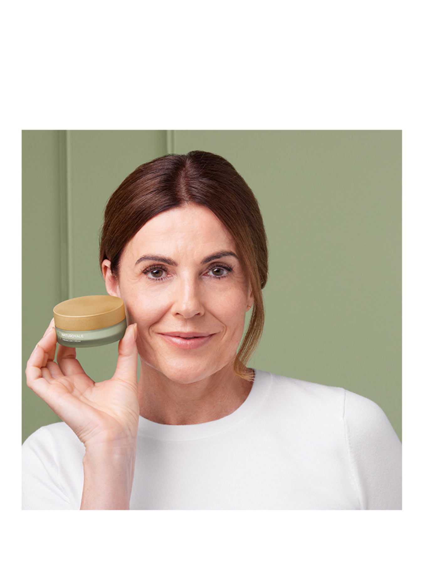 ANNEMARIE BÖRLIND NATUROYALE