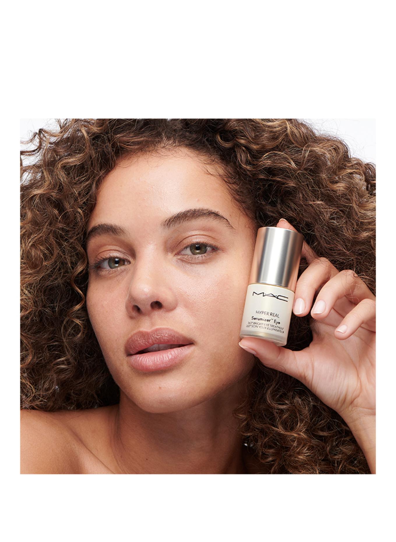 M.A.C HYPER REAL