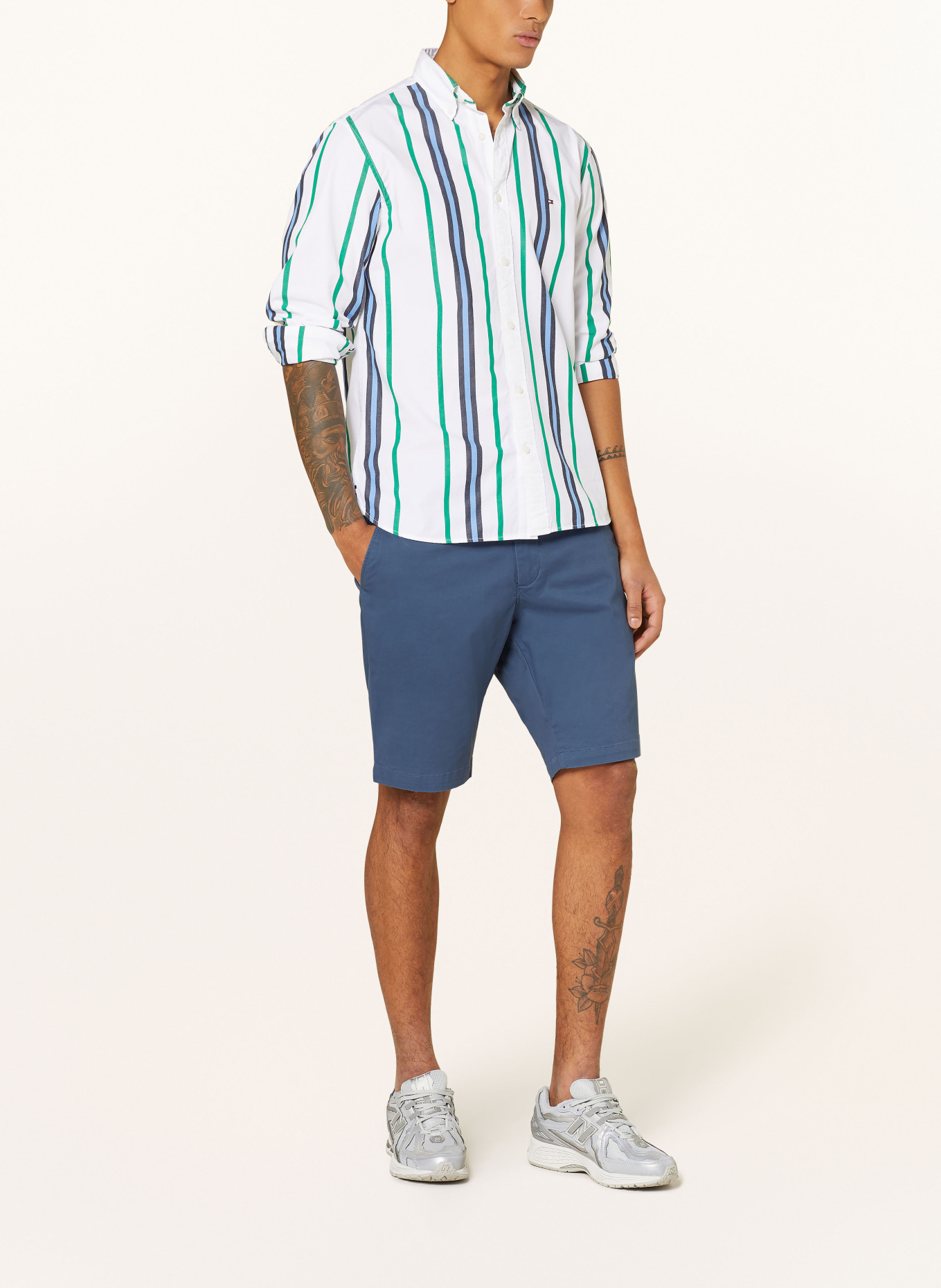 TOMMY HILFIGER Chinoshorts HARLEM Relaxed Tapered Fit, Farbe: BLAU (Bild 2)