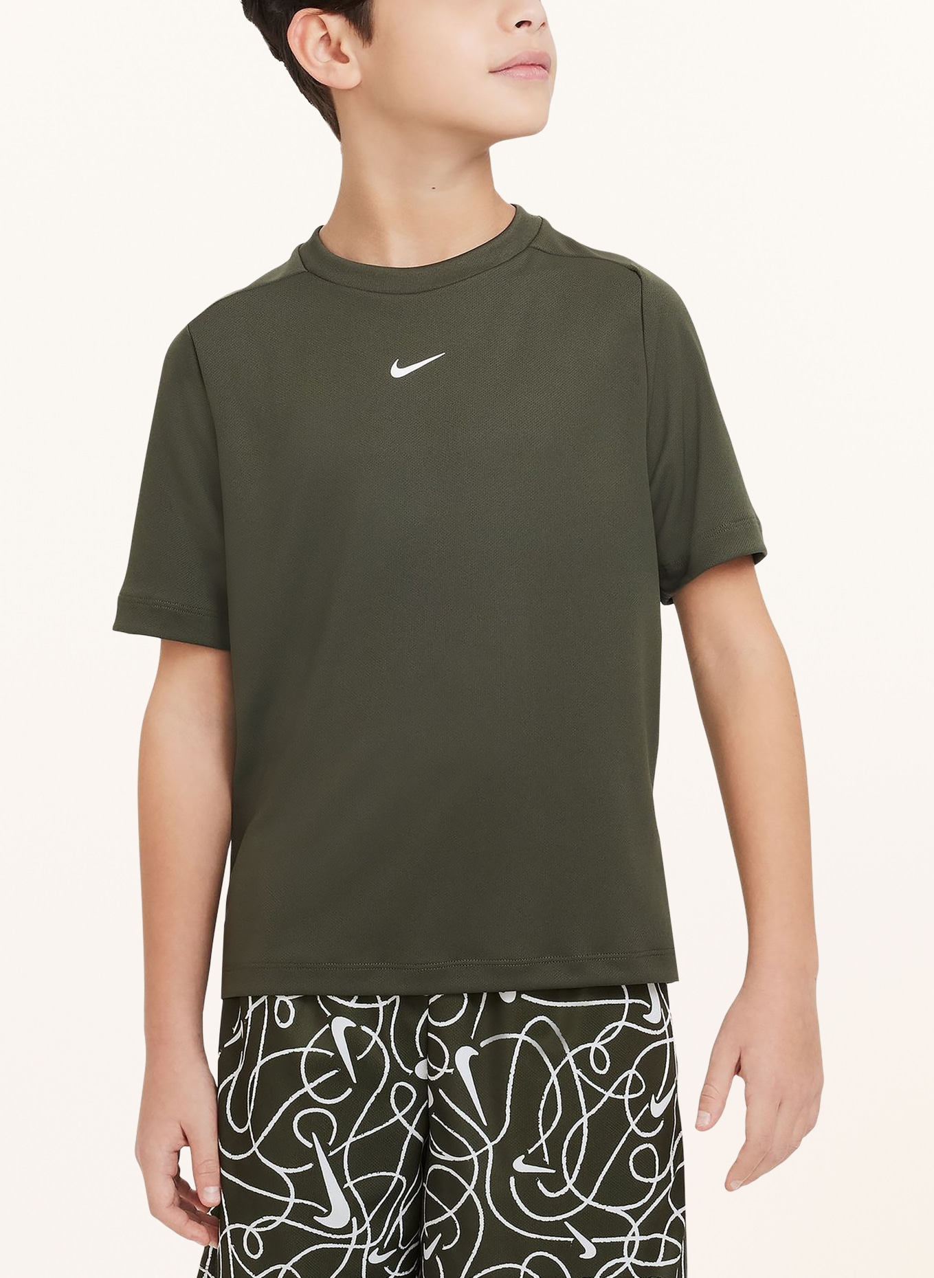 Nike Tričko, Barva: OLIVOVÁ (Obrázek 5)