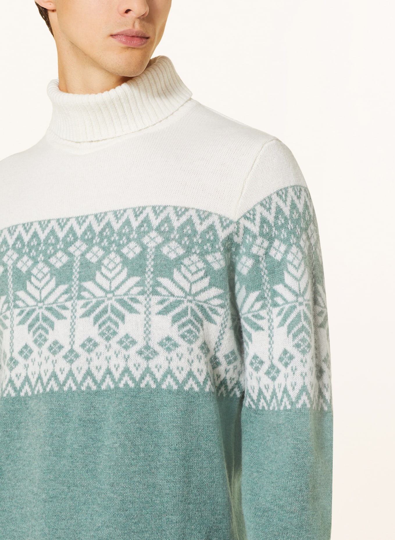 FYNCH-HATTON Rollkragenpullover: DUNKELGRÜN/ WEISS