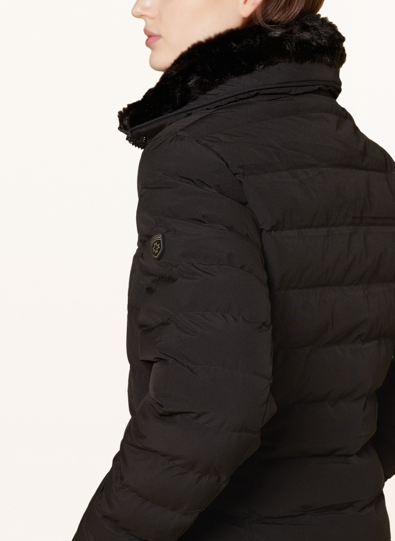 WELLENSTEYN Quilted coat SANTORIN with faux fur trim ad DUPONT™ SORONA® insulation, Color: BLACK (Image 7)
