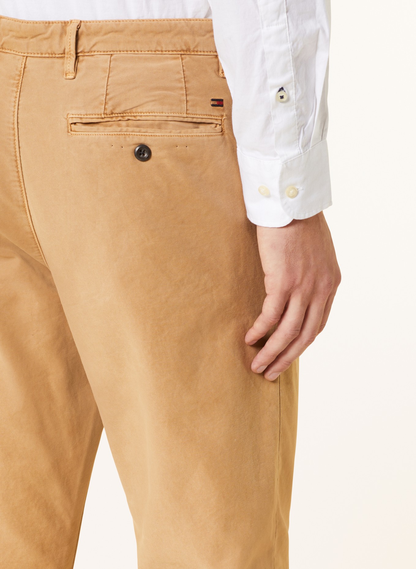 TOMMY HILFIGER Chino kalhoty Extra Slim Fit, Barva: KHAKI (Obrázek 6)