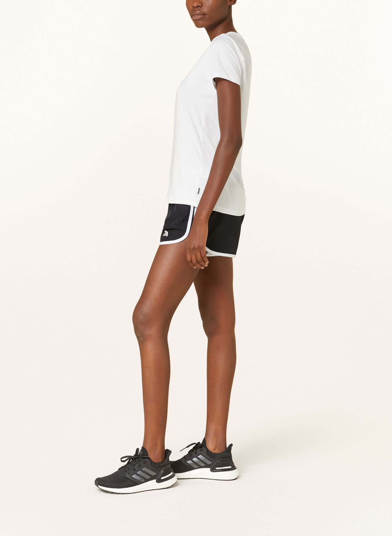 adidas 2-in-1 running shorts MARATHON 20, Color: BLACK/ WHITE (Image 4)