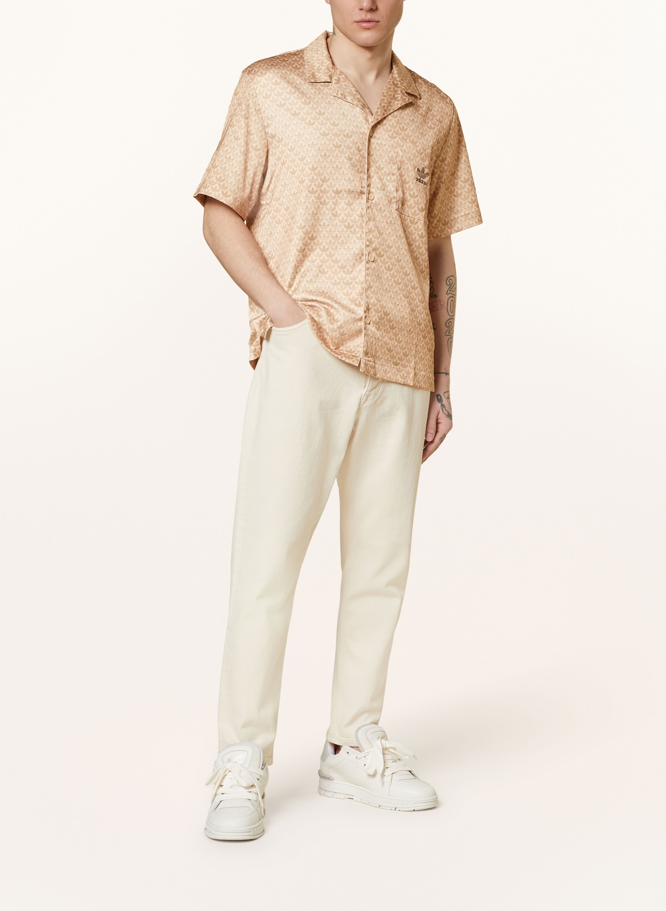 adidas Originals Resort shirt comfort fit made of satin, Color: BEIGE/ CAMEL/ LIGHT BROWN (Image 2)