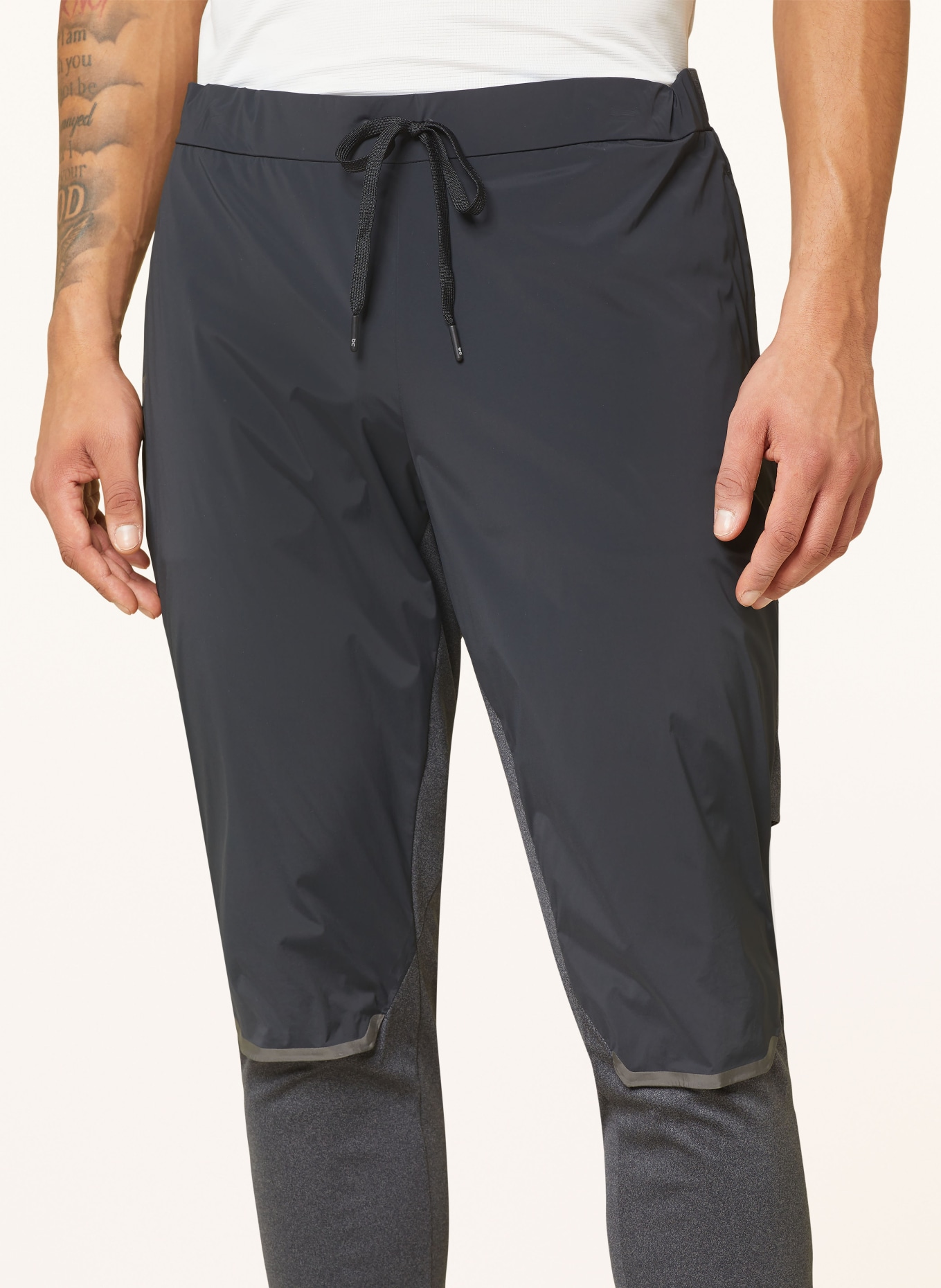 On Running pants WEATHER, Color: BLACK/ GRAY (Image 5)