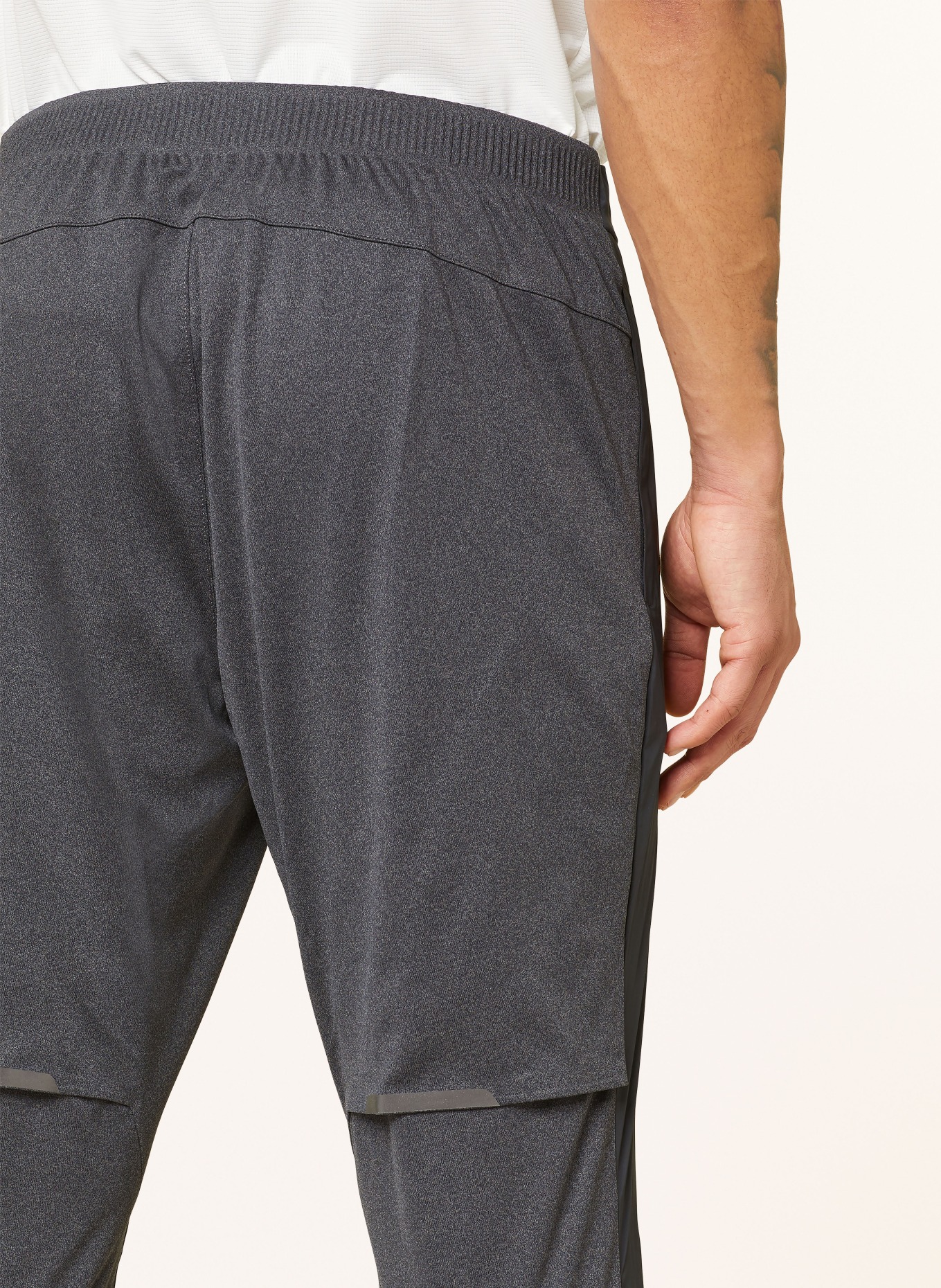 On Running pants WEATHER, Color: BLACK/ GRAY (Image 6)