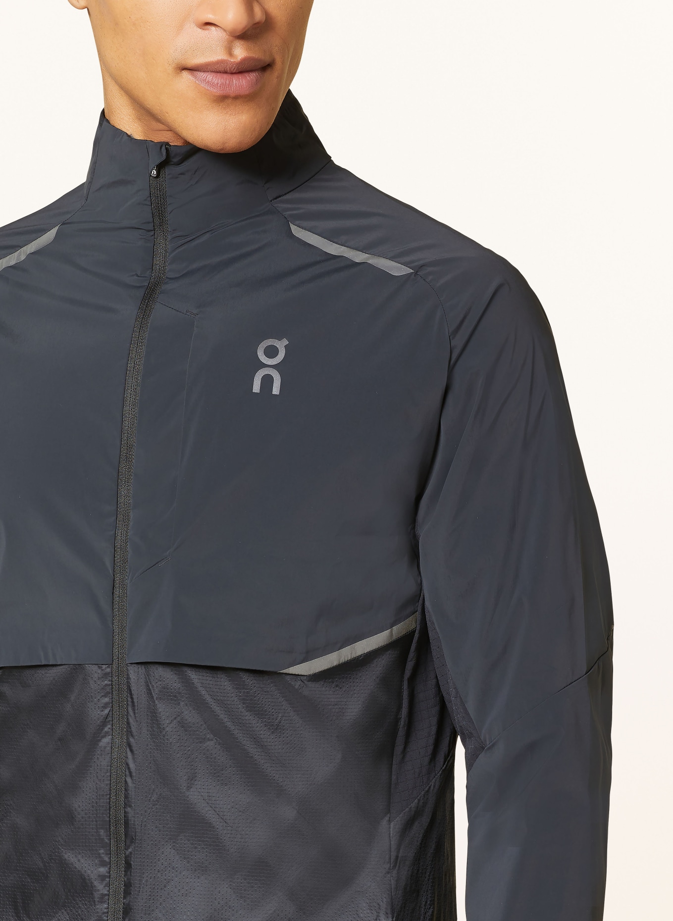 On Running jacket WEATHER, Color: BLACK (Image 4)