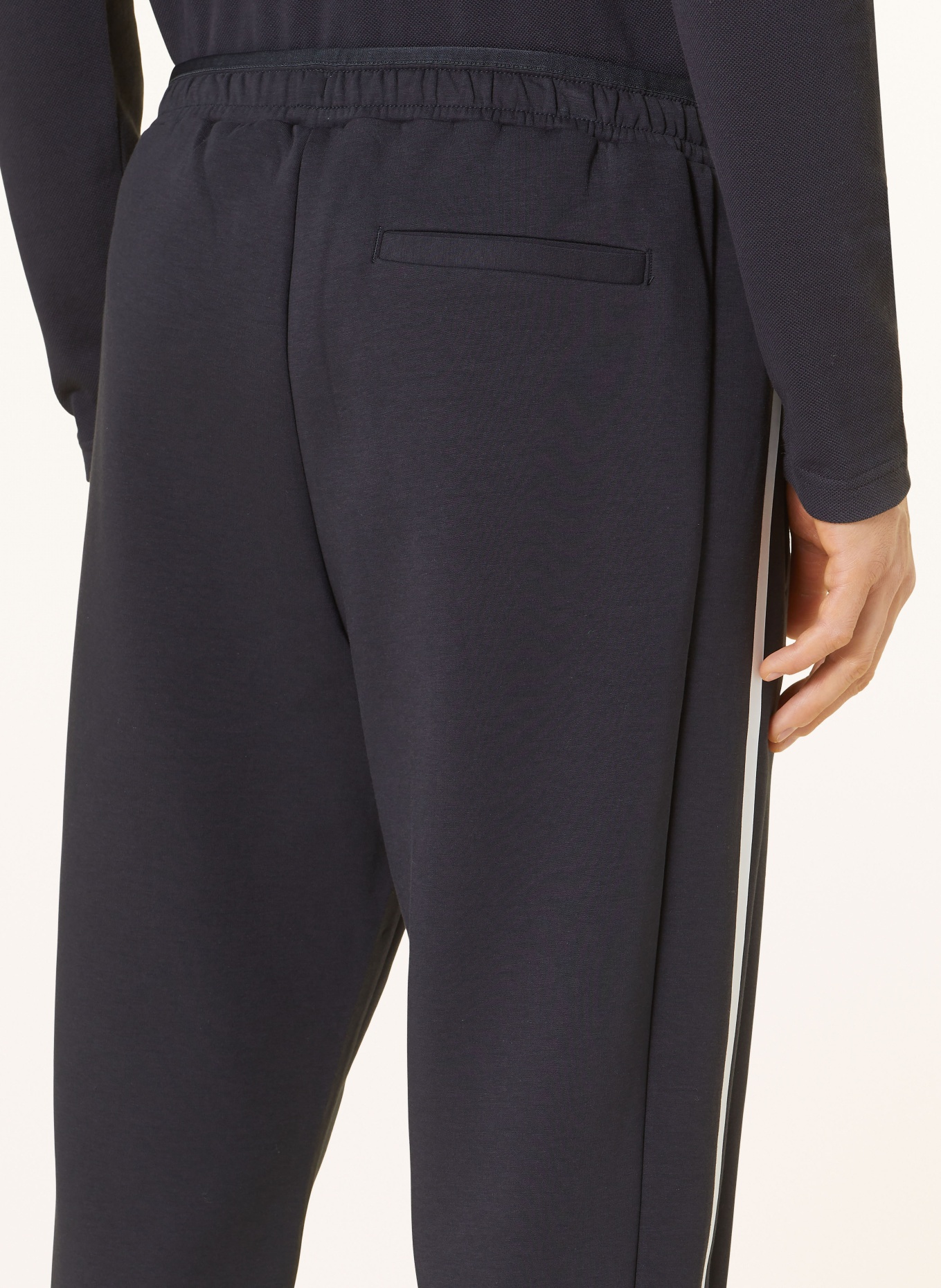 BOSS Sweatpants HADIKONOS with tuxedo stripes, Color: DARK BLUE (Image 6)