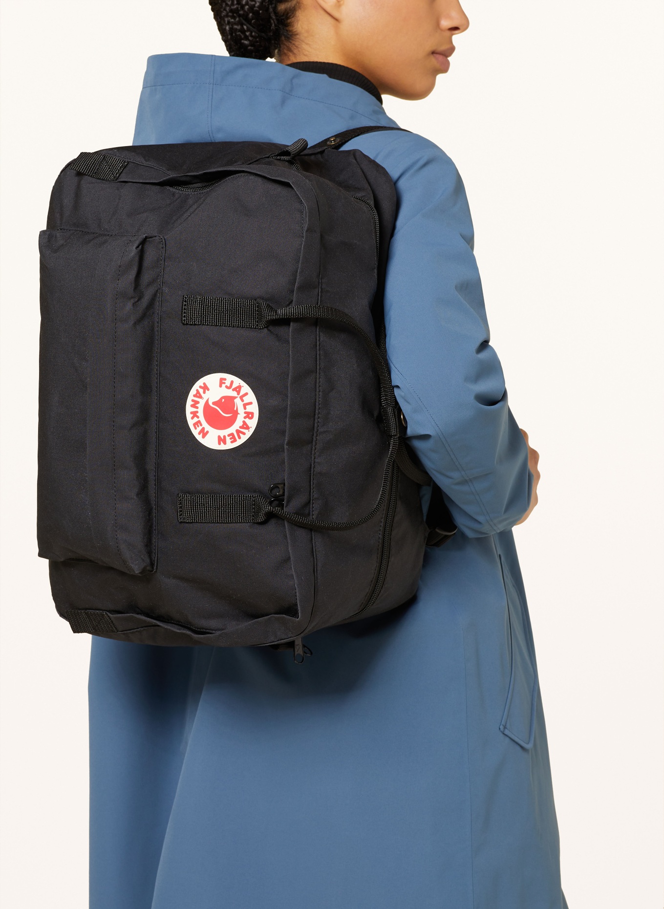 FJÄLLRÄVEN Travel bag KÅNKEN 30 l with laptop compartment, Color: BLACK (Image 4)