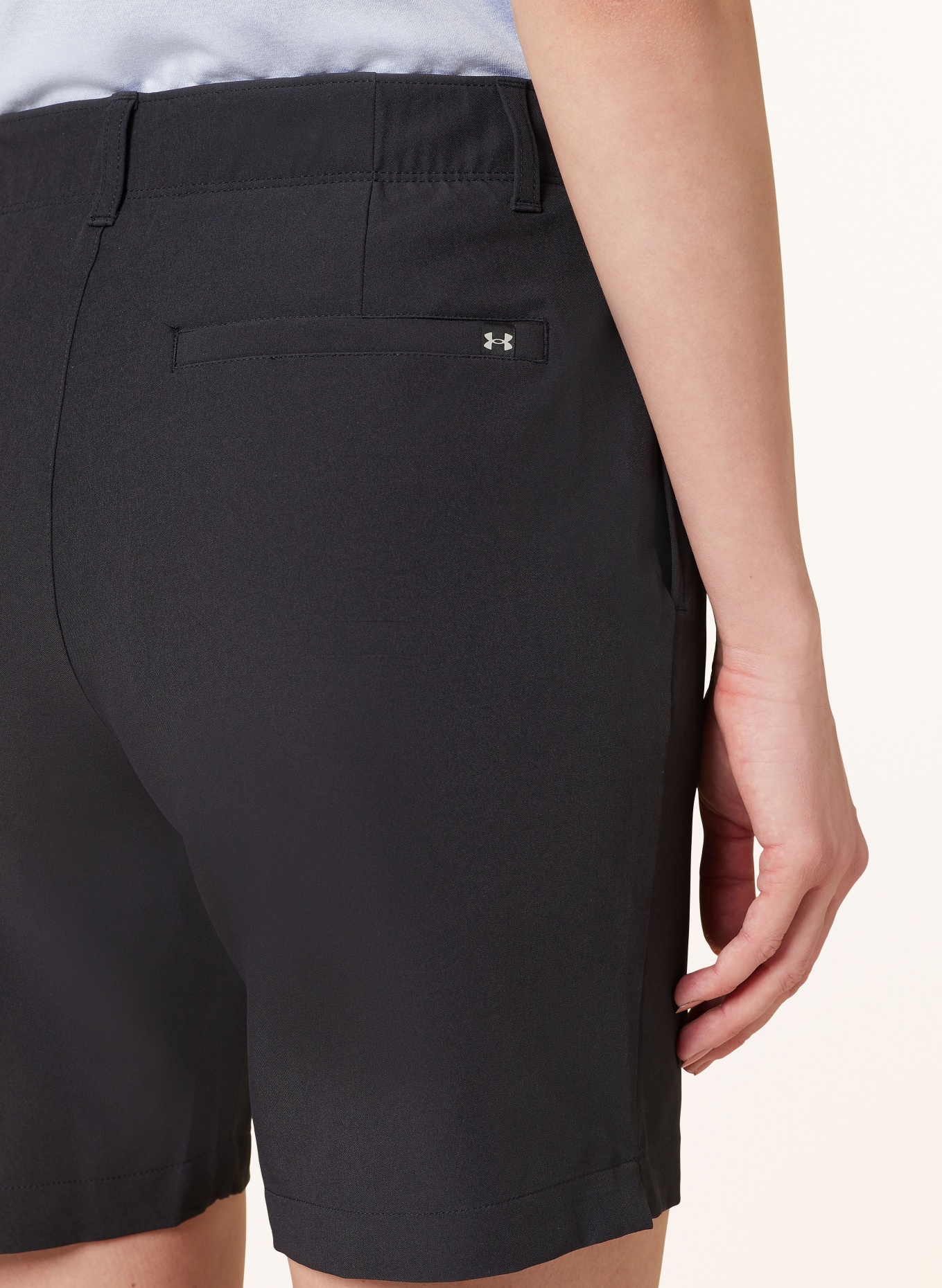 UNDER ARMOUR Golf shorts UA DRIVE 7 in black