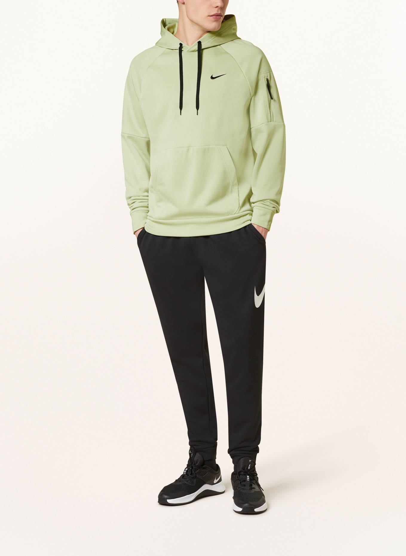 Nike Fleecová mikina s kapucí THERMA-FIT, Barva: SVĚTLE ZELENÁ (Obrázek 2)
