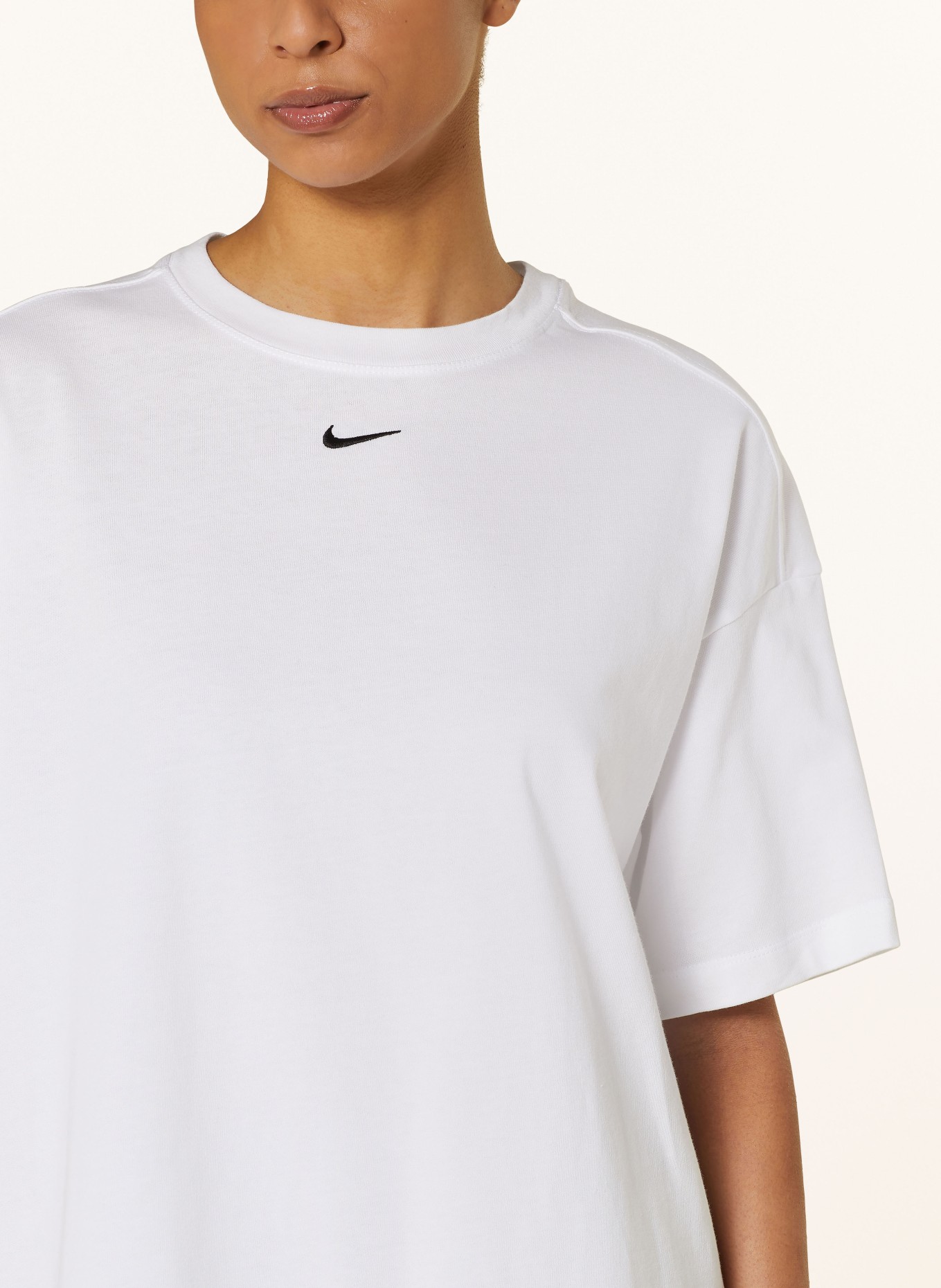Nike Oversized shirt SPORTSWEAR ESSENTIAL, Color: WHITE (Image 4)