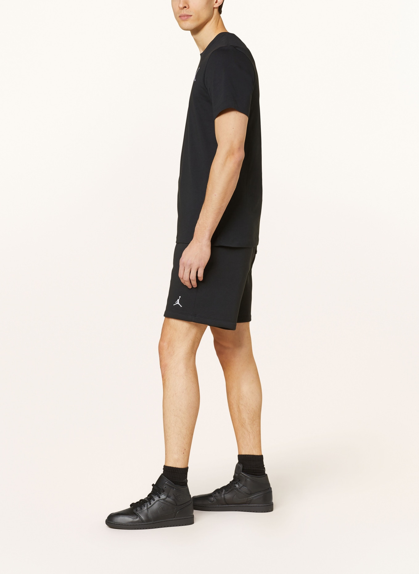 JORDAN Sweat shorts, Color: BLACK (Image 4)