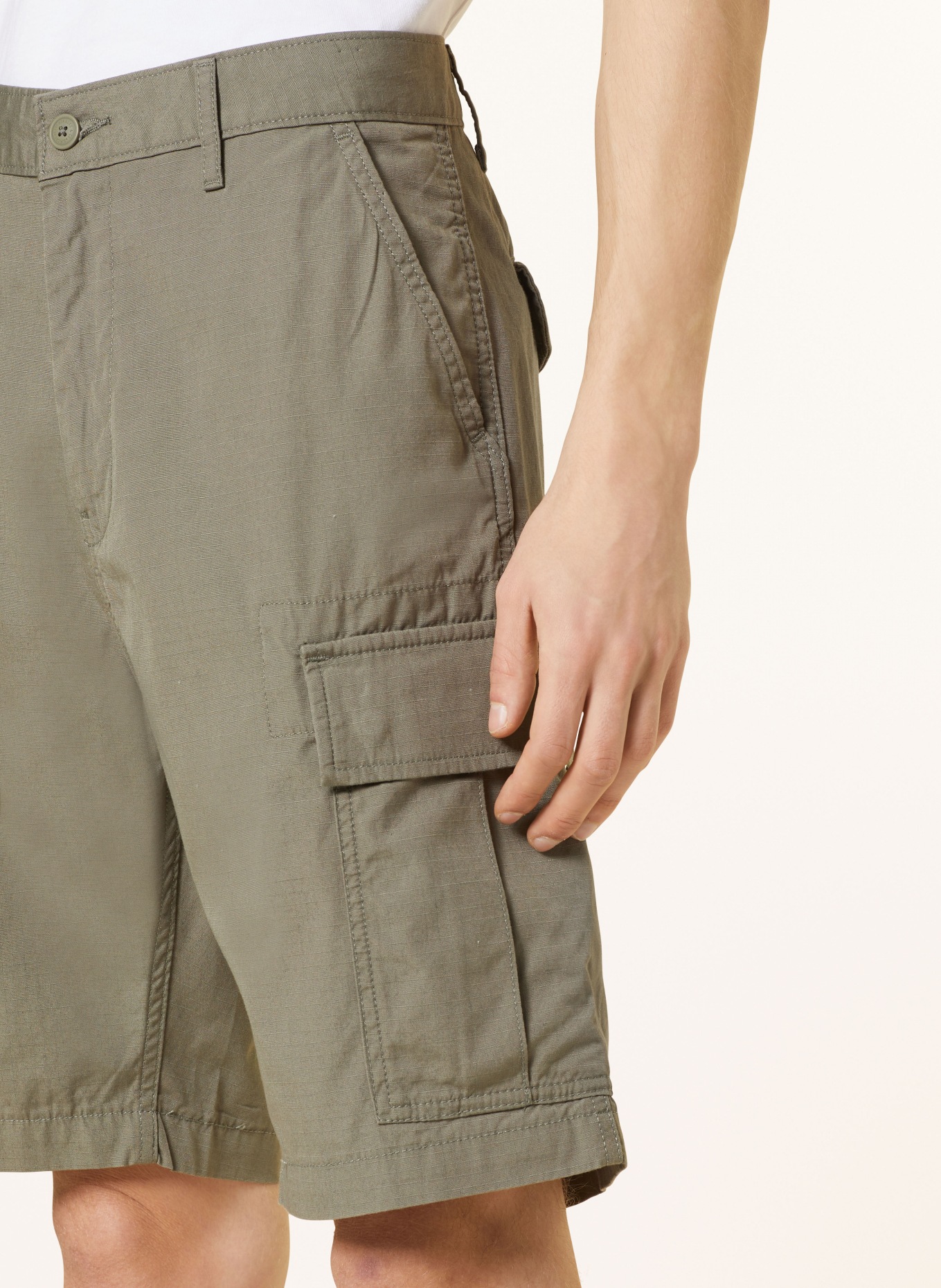 Levi's® Cargo shorts CARRIER loose fit, Color: DARK GREEN (Image 5)