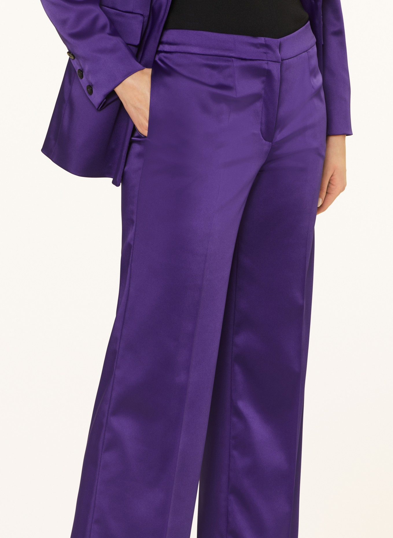V by Vera Mont Wide leg trousers in satin, Color: PURPLE (Image 4)