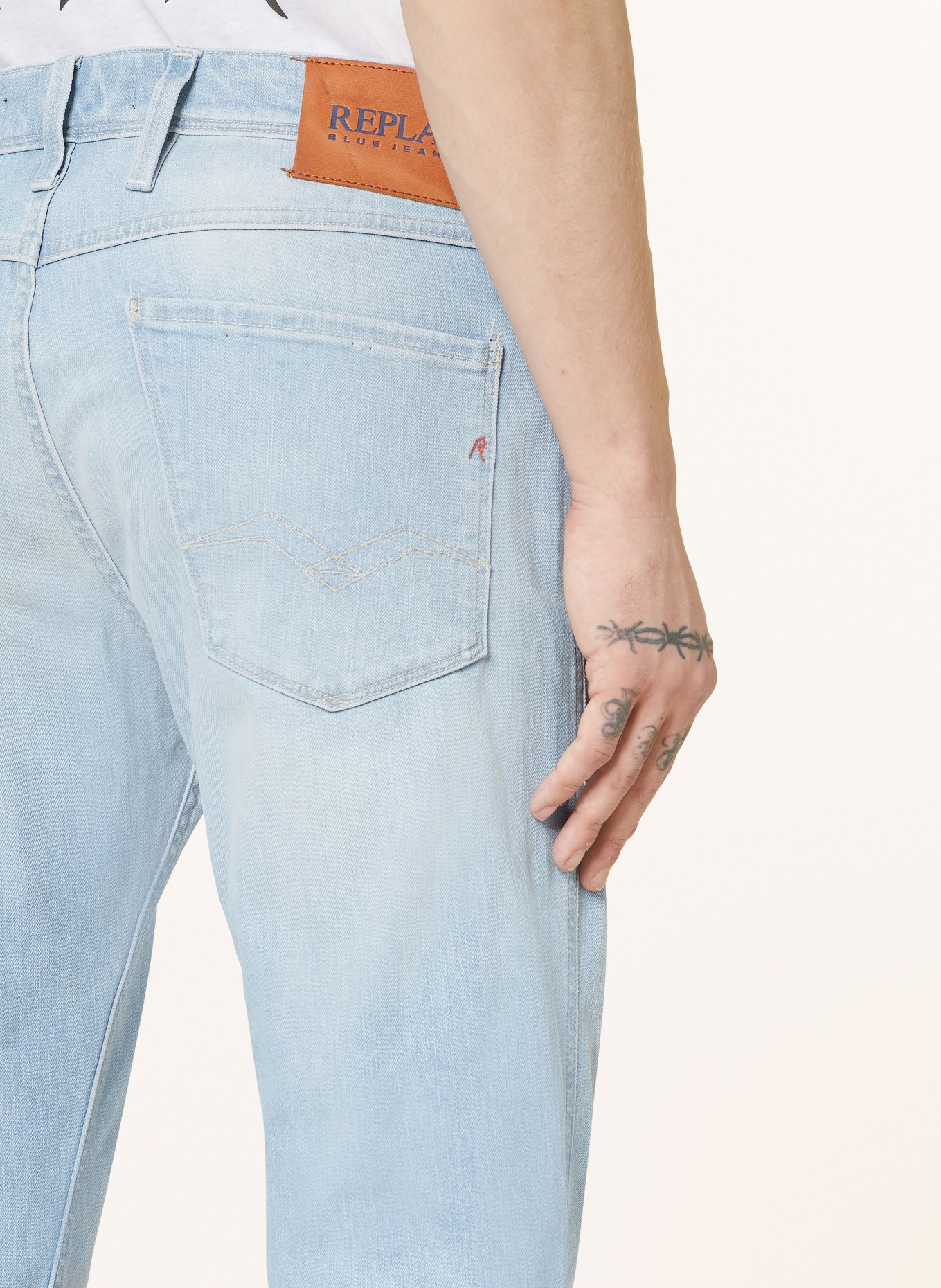 REPLAY Jeans extra slim fit, Color: 010 LIGHT BLUE (Image 6)