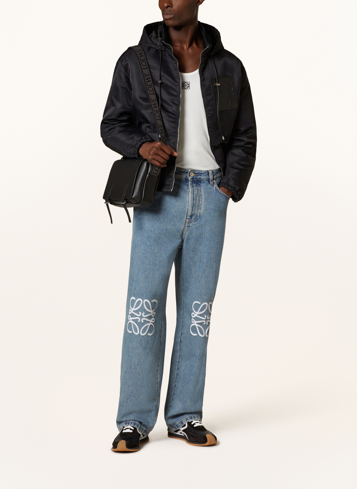 LOEWE Jeans ANAGRAM Baggy Fit, Farbe: 5475 MID BLUE DENIM (Bild 2)