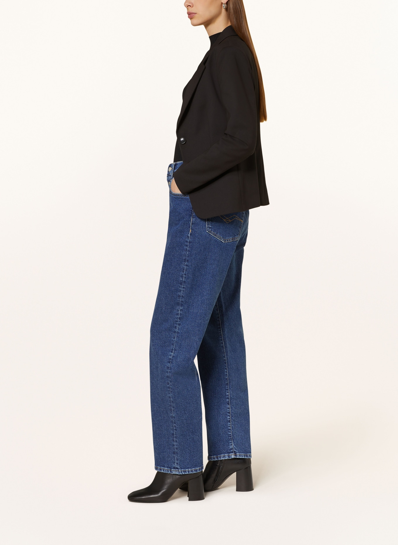 REPLAY Straight Jeans W9Z1, Farbe: 007 DARK BLUE (Bild 4)