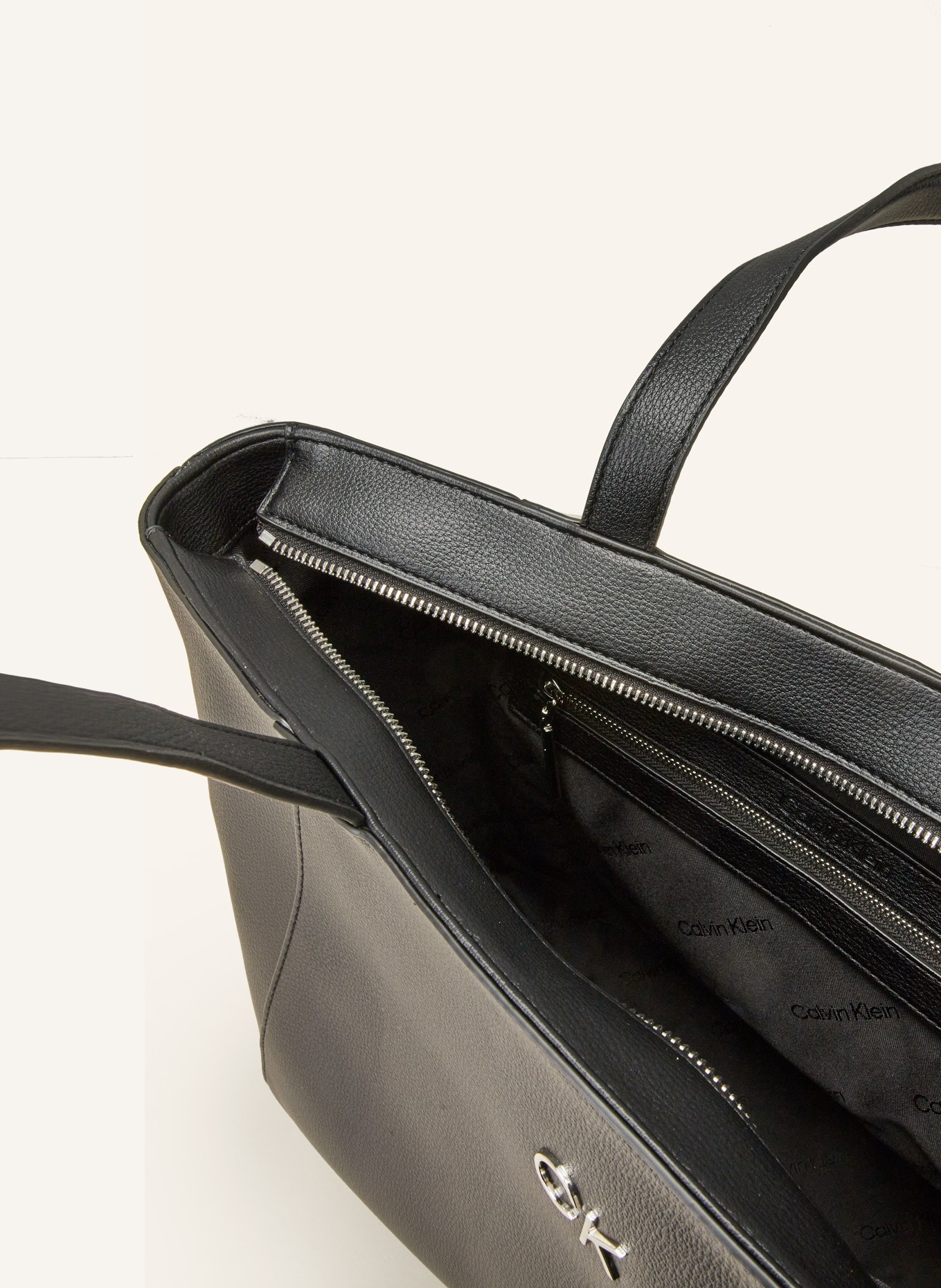 Calvin Klein Shopper MEDIUM with laptop compartment, Color: BLACK (Image 3)