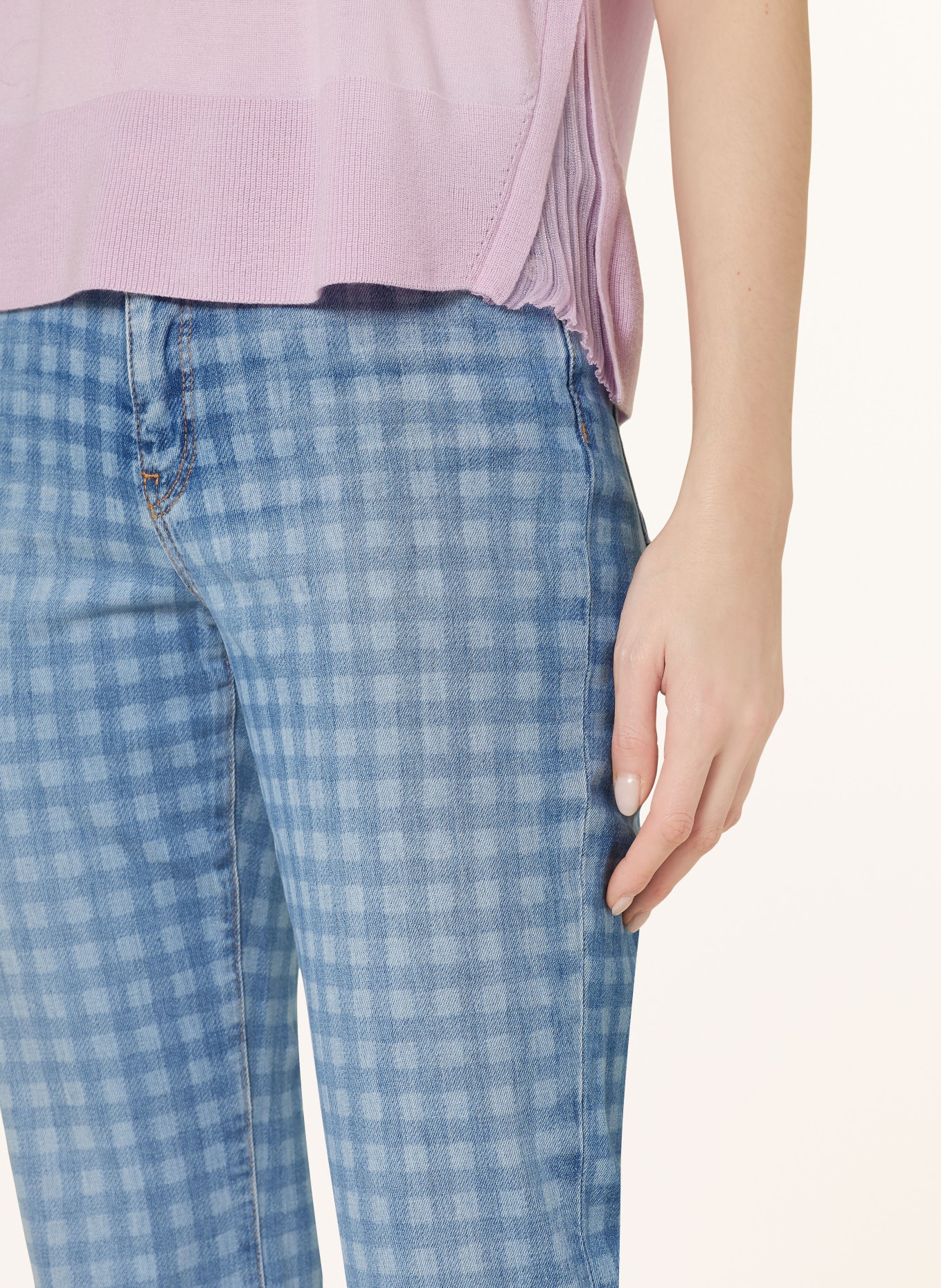 MARC CAIN Flared Jeans FORLI, Farbe: 353 blue denim (Bild 5)