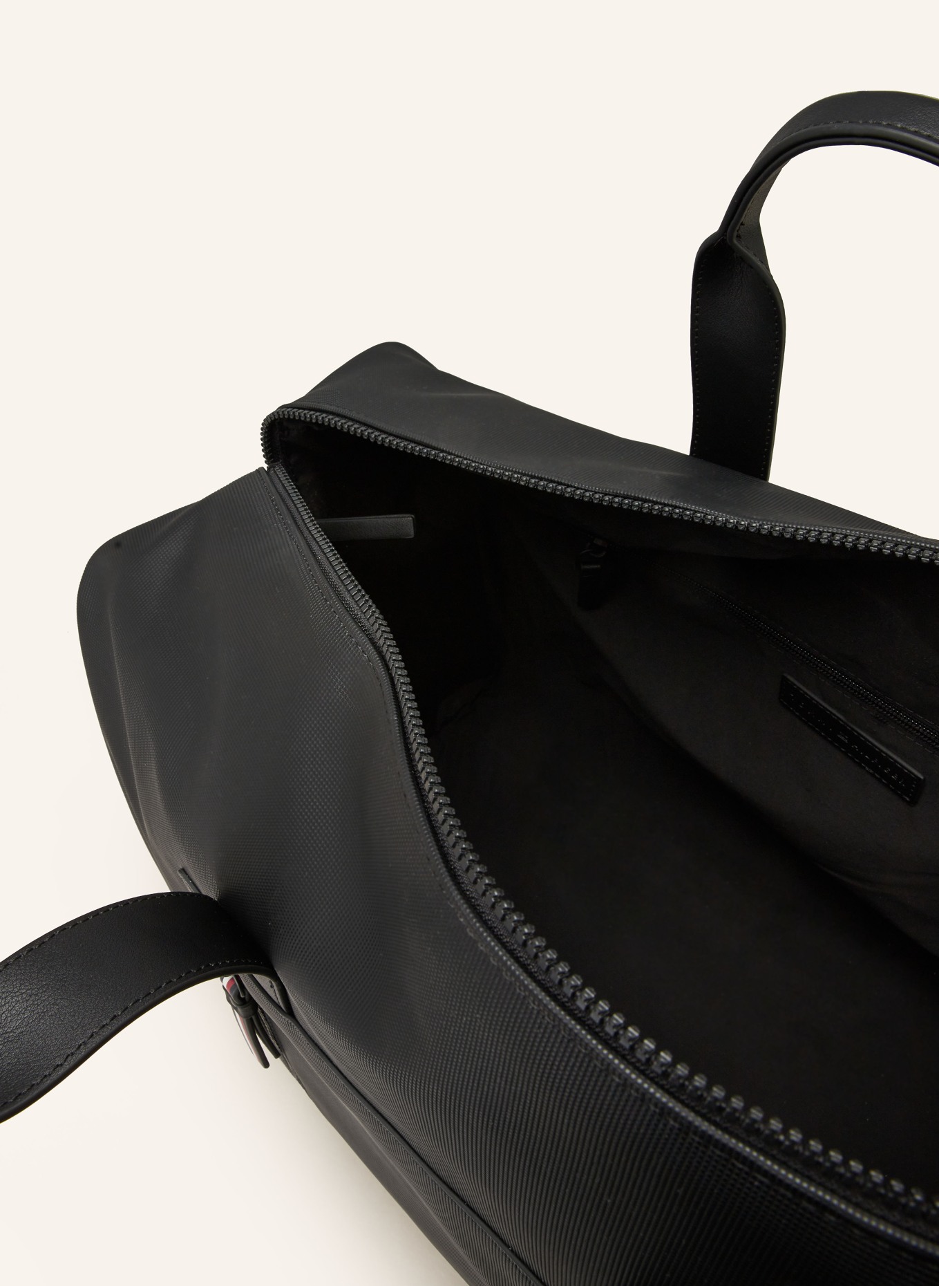 TOMMY HILFIGER Weekend Bag, Color: BLACK (Image 3)