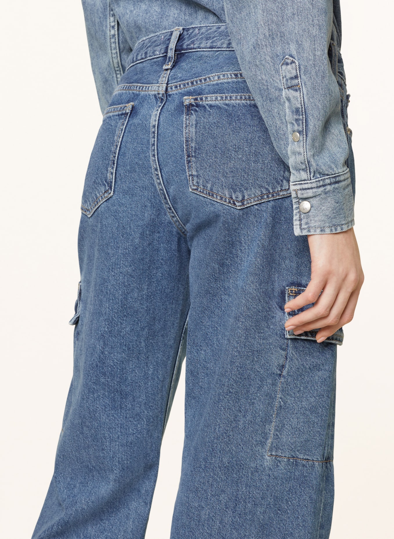 Calvin Klein Jeans Jeansy bojówki, Kolor: 1A4 DENIM MEDIUM (Obrazek 5)