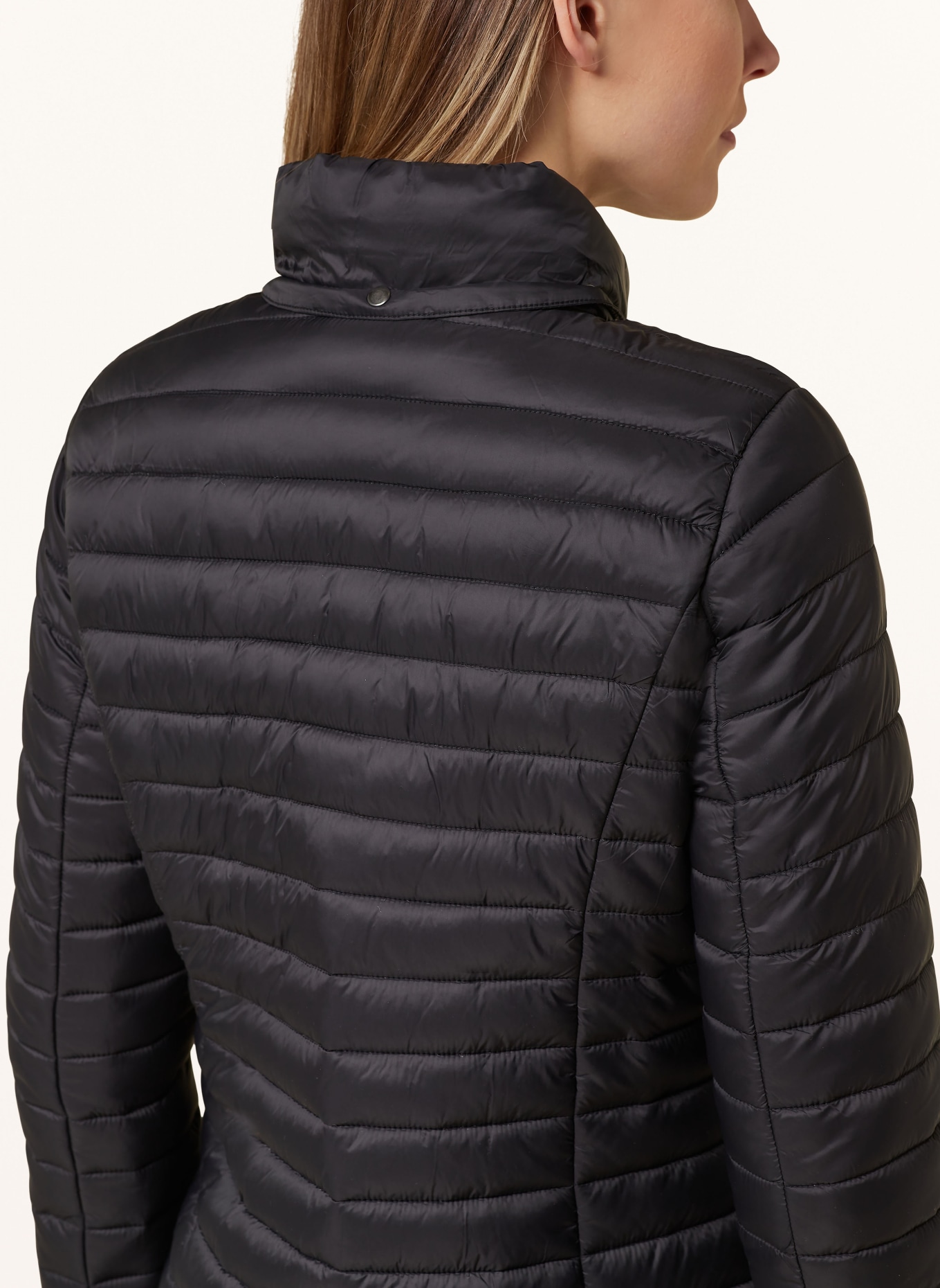 FUCHS SCHMITT Prošívaná bunda s odnímatelnou kapucí, Barva: ČERNÁ (Obrázek 6)