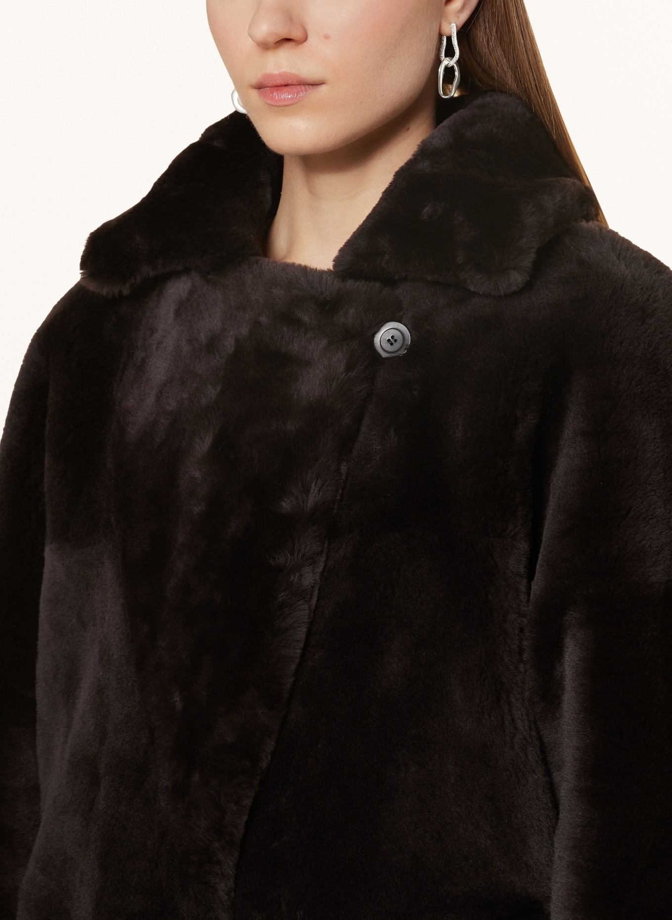 MRS & HUGS Reversible lambskin coat, Color: DARK BROWN (Image 6)