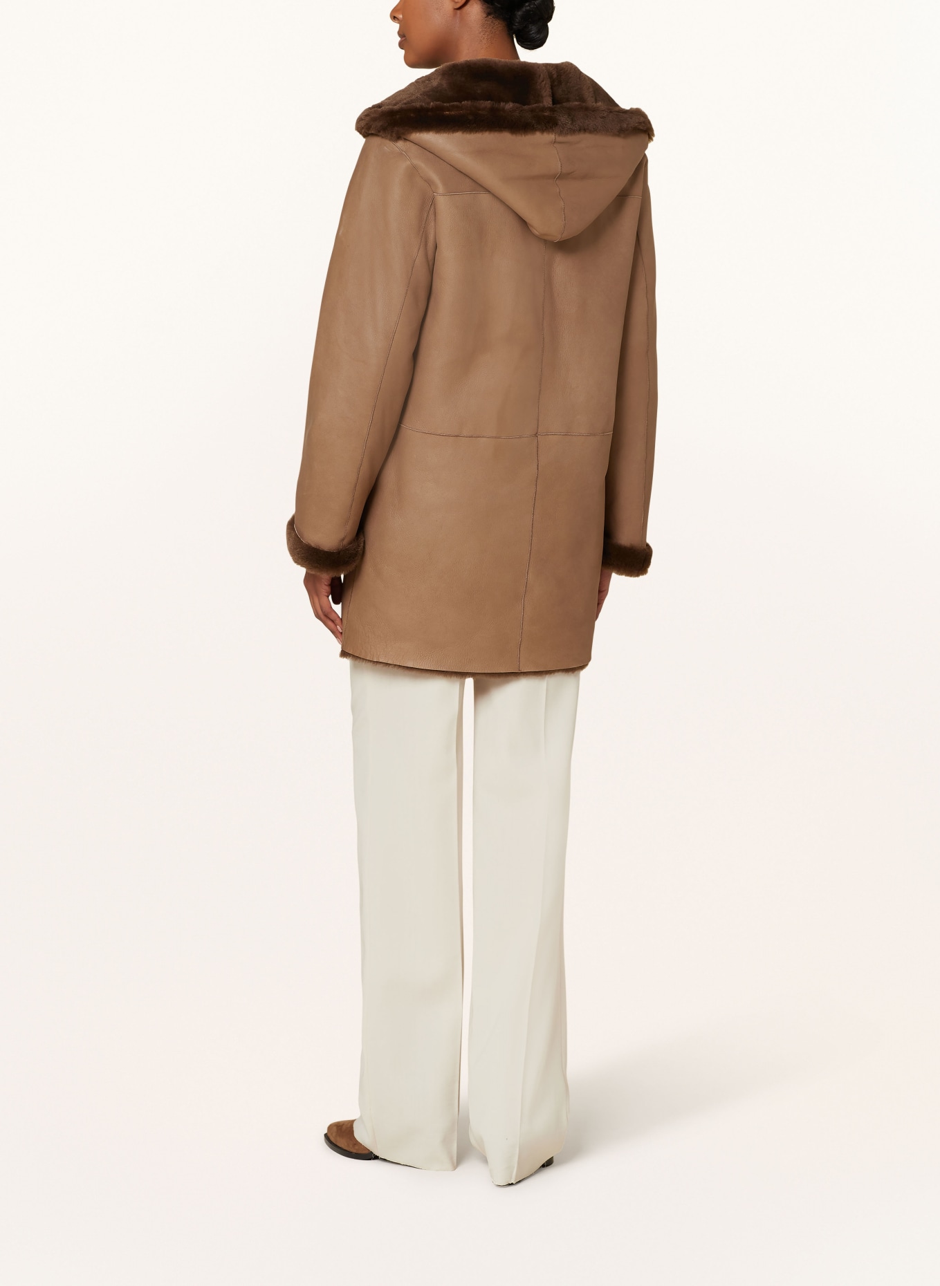 MRS & HUGS Reversible lambskin coat, Color: BROWN (Image 4)