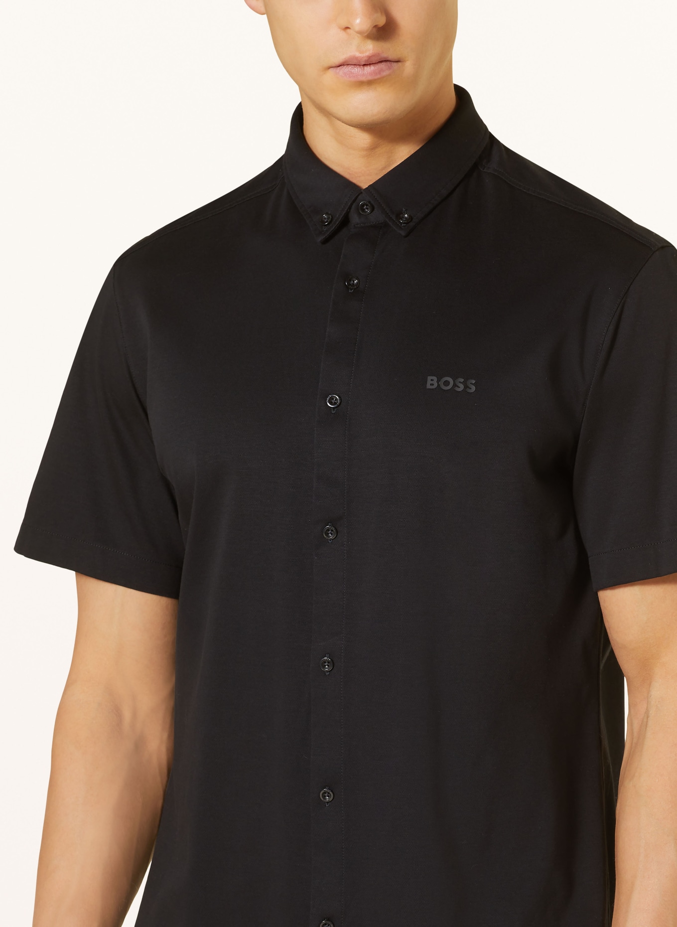 BOSS Kurzarm-Hemd MOTION Regular Fit aus Jersey, Farbe: SCHWARZ (Bild 4)