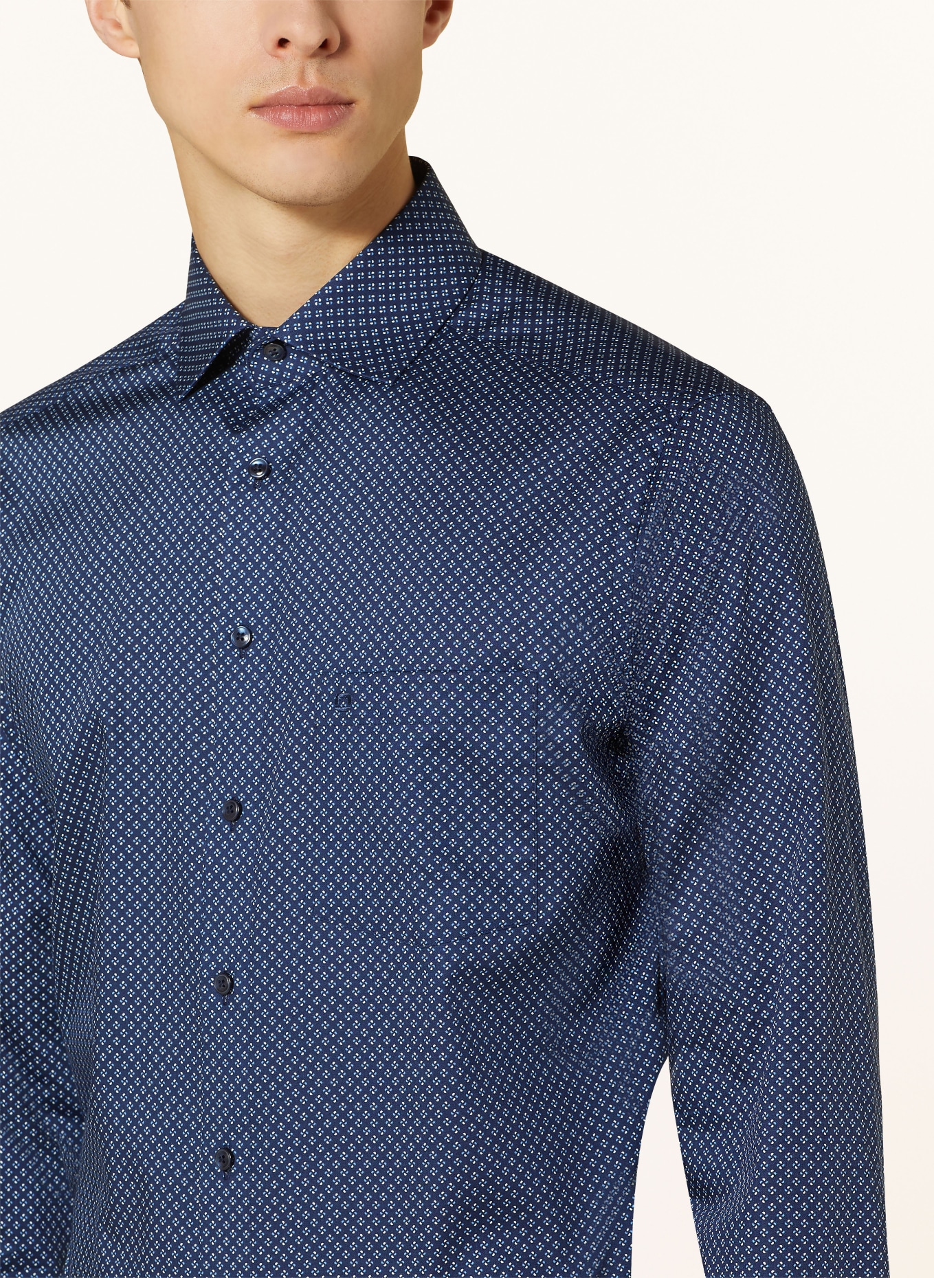 OLYMP Koszula luxor modern fit z bardzo długimi rękawami, Kolor: GRANATOWY (Obrazek 4)
