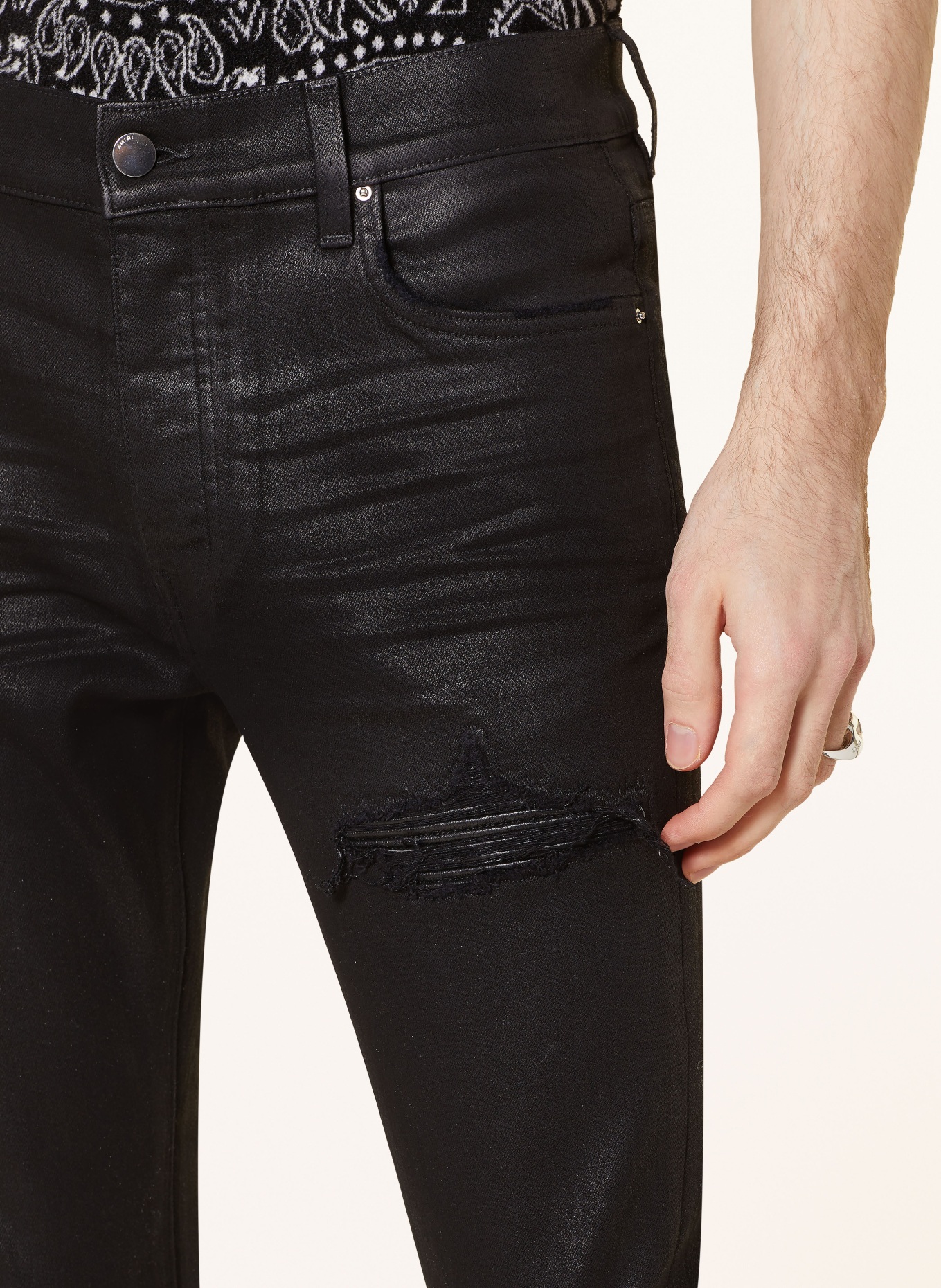 AMIRI Coated Jeans Extra Slim Fit, Farbe: BLACK BLACK (Bild 5)