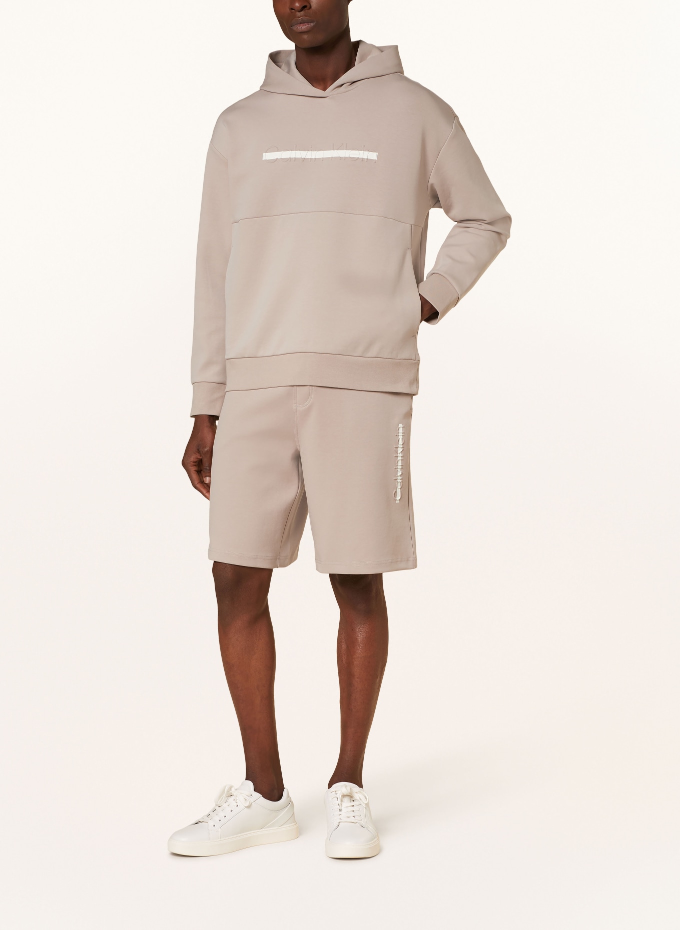 Calvin Klein Mikina s kapucí, Barva: BÉŽOVÁ (Obrázek 2)