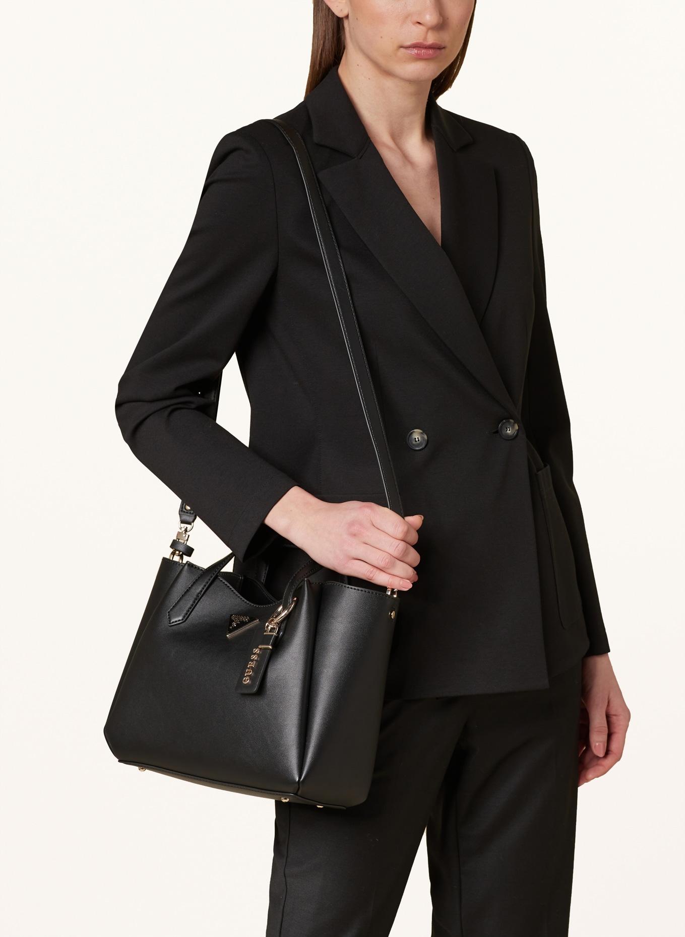 GUESS Handbag IWONA GIRLFRIEND, Color: BLACK (Image 4)
